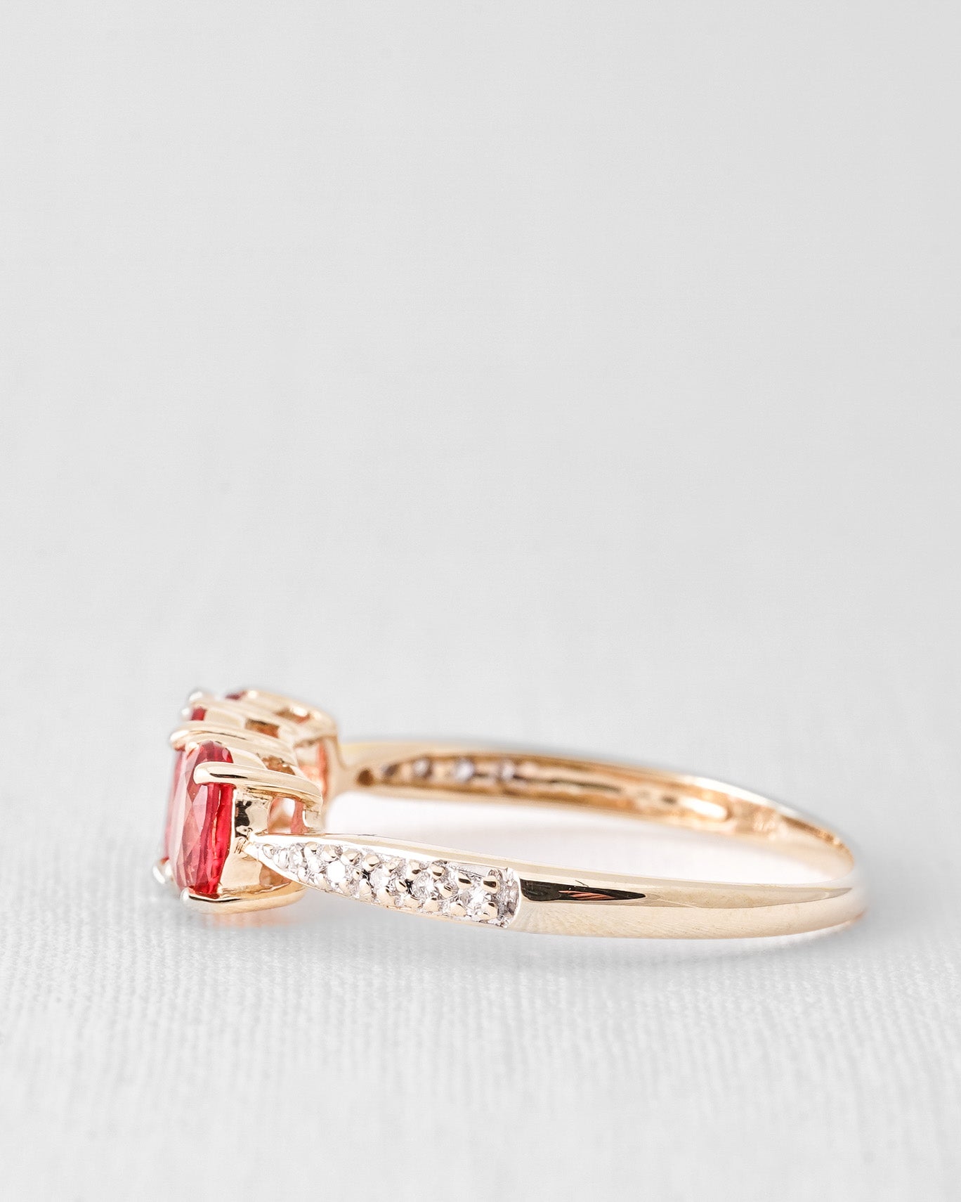 Seraphine | Vintage Fancy Saffier & Diamant Driesteen Ring