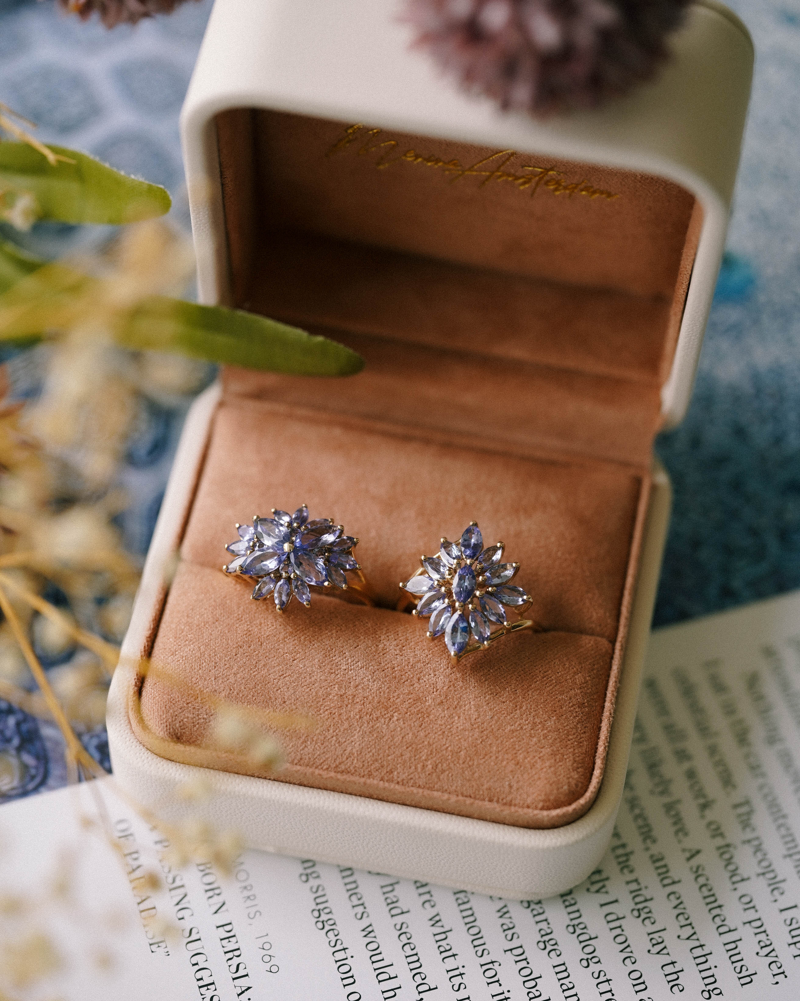 Yara | Vintage Tanzaniet Cluster