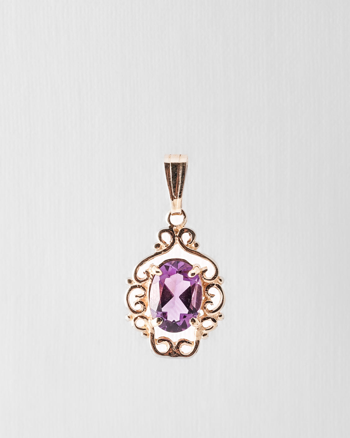 Amara | Vintage Amethist Hanger