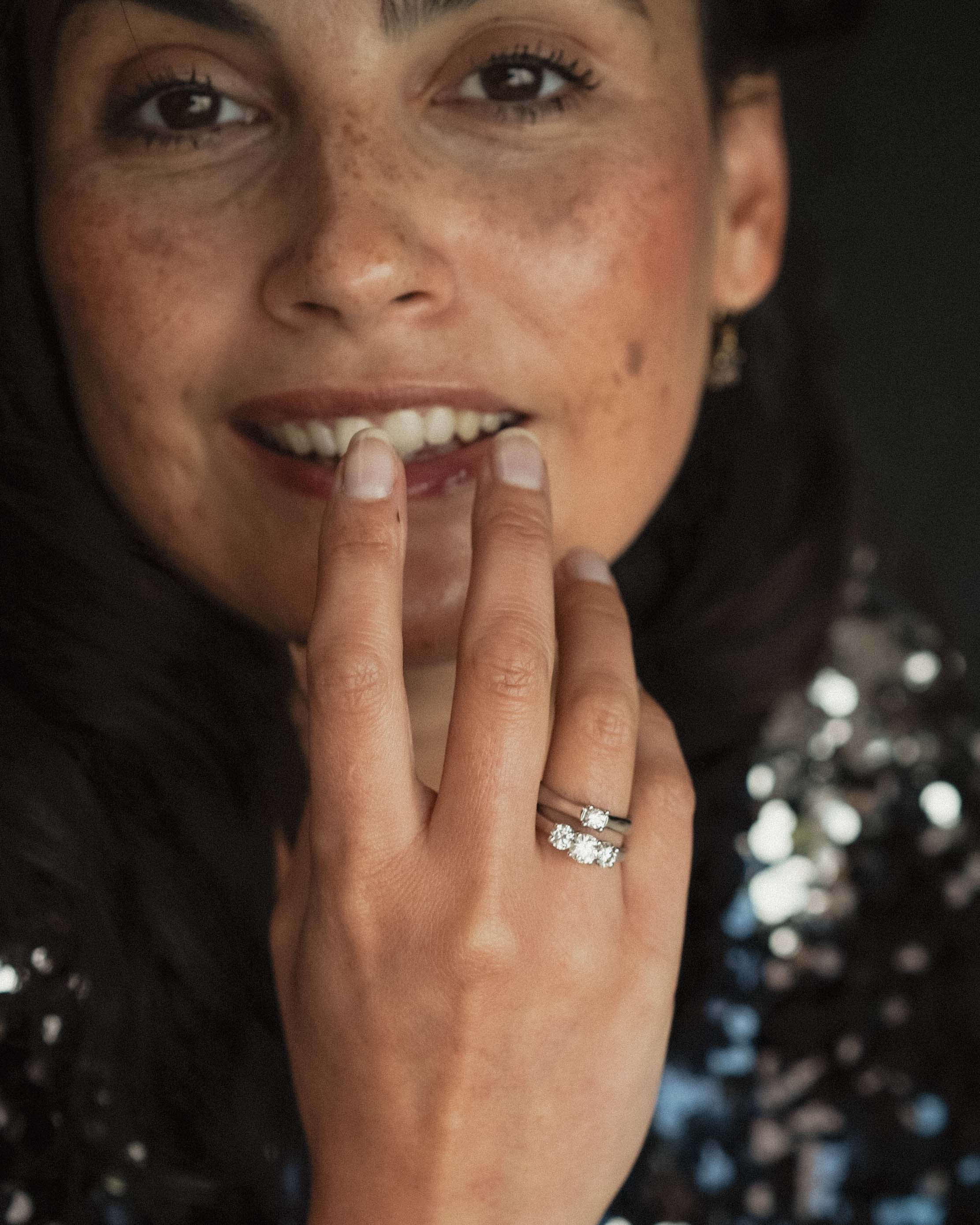 Yarina | 18K Witgoud & Diamant (3.3ct) Brilliant Cut Ring