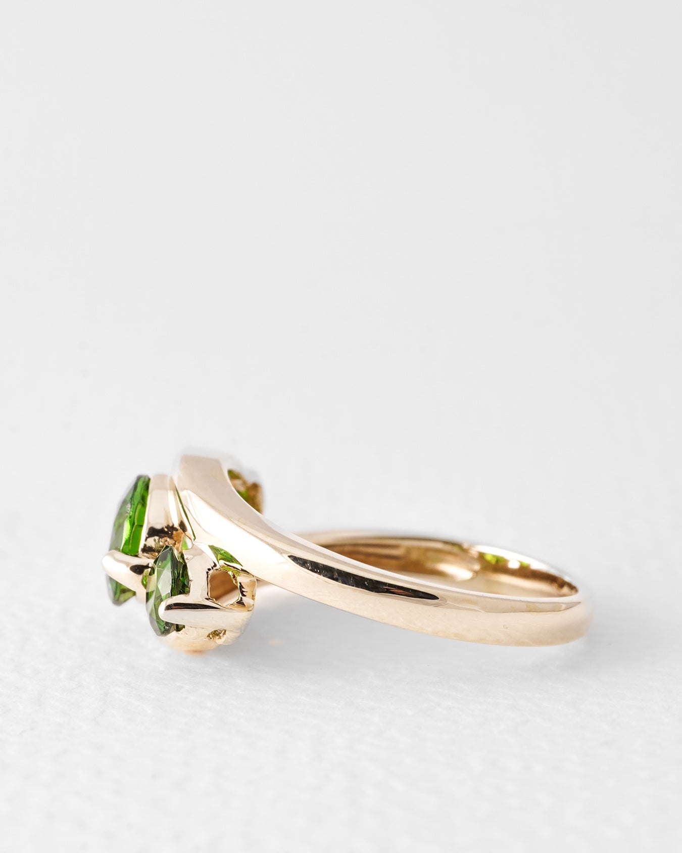Brune | Vintage Diopside Triologie Ring