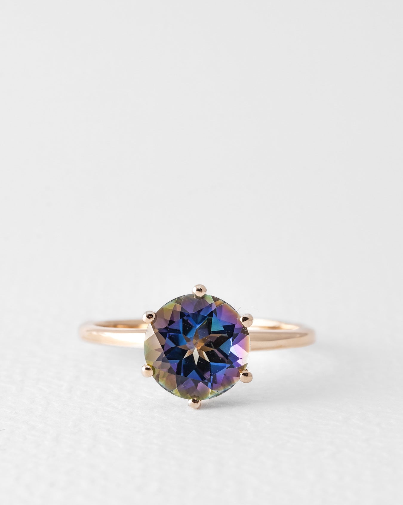 Nélya | Vintage Mystiek Topaas Solitair Ring