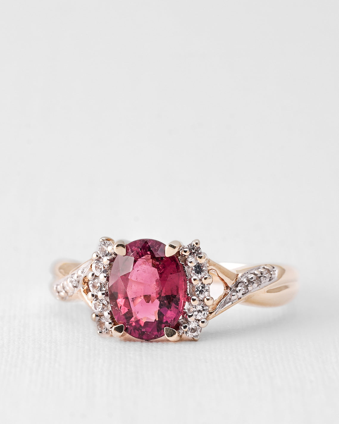 Evelina | Vintage Toermalijn & Witte Saffier Driesteen Ring