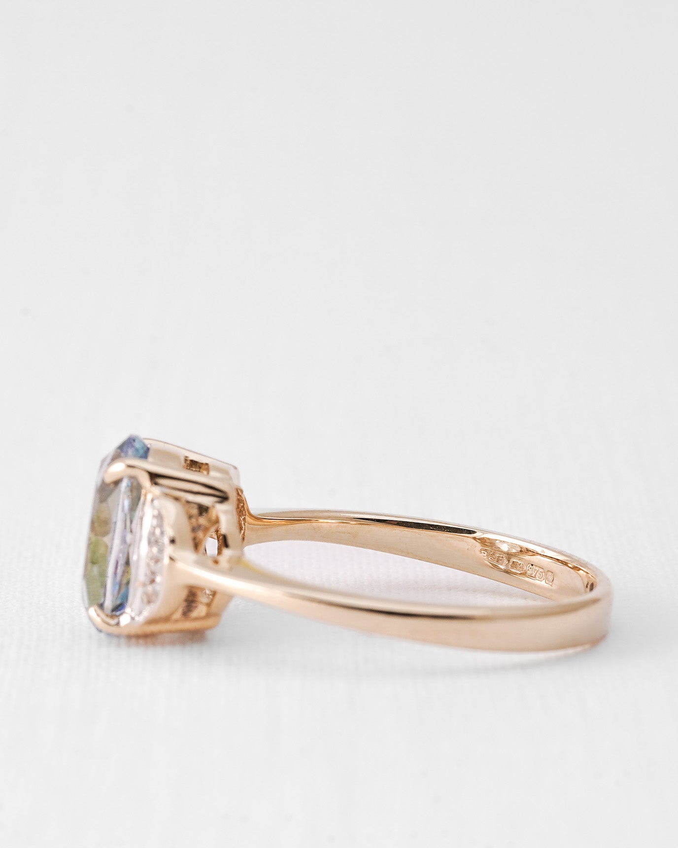 Serenne | Vintage Topaas Solitair & Diamant Details Ring