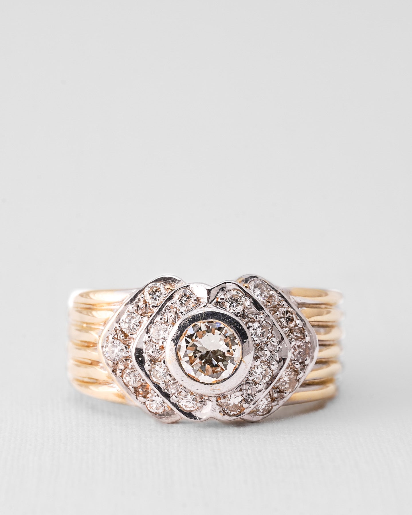 Fenna | 18K Geelgoud & Diamant (1.35ct) Brilliant Cut Ring