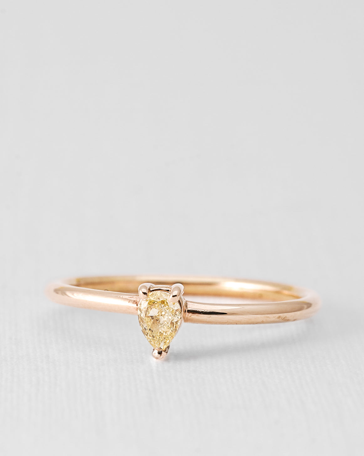 Elyza | 14K Geelgoud & Gele Diamant Brilliant Pear Cut Ring