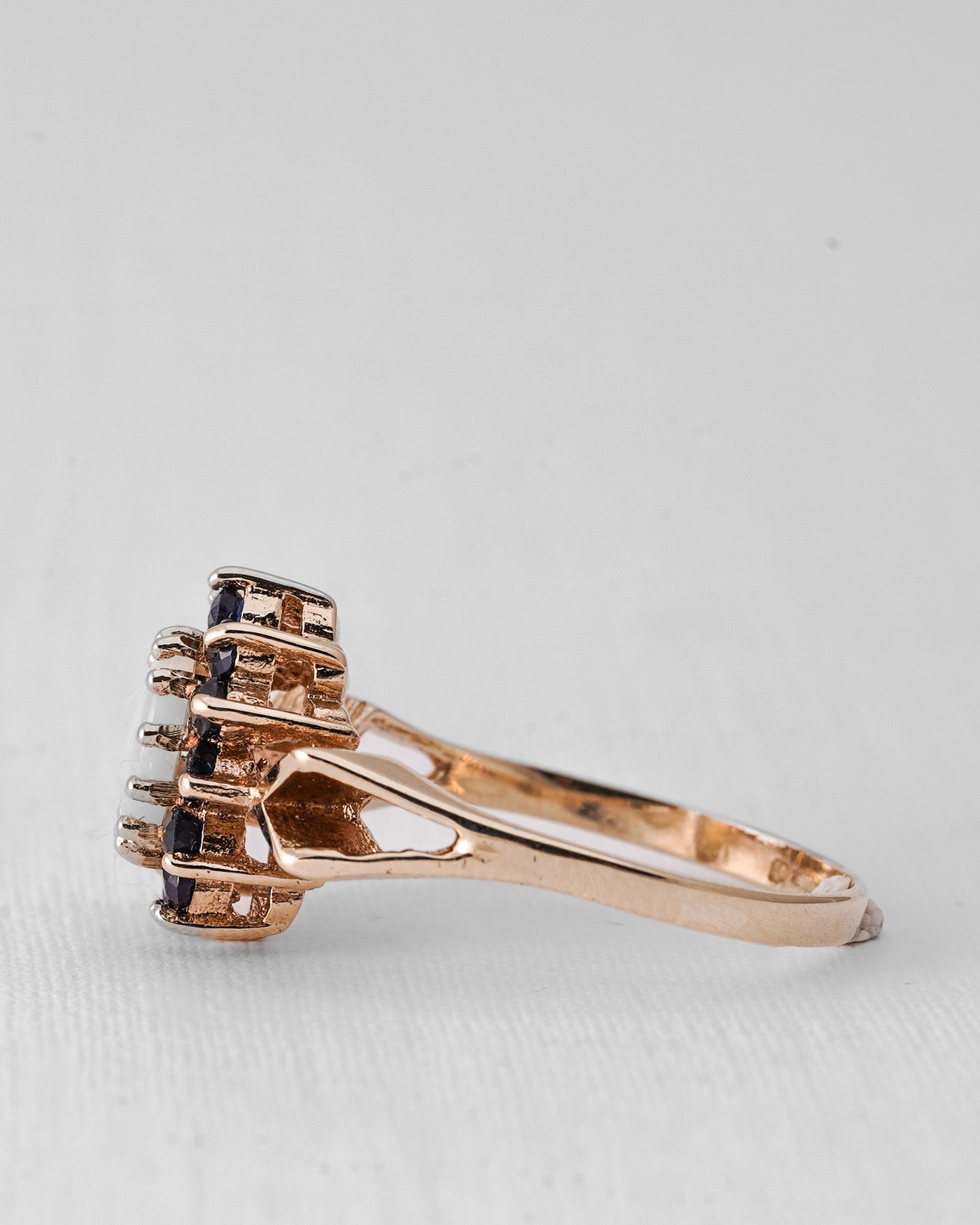 Isola | Vintage Opaal & Saffier Cluster Ring