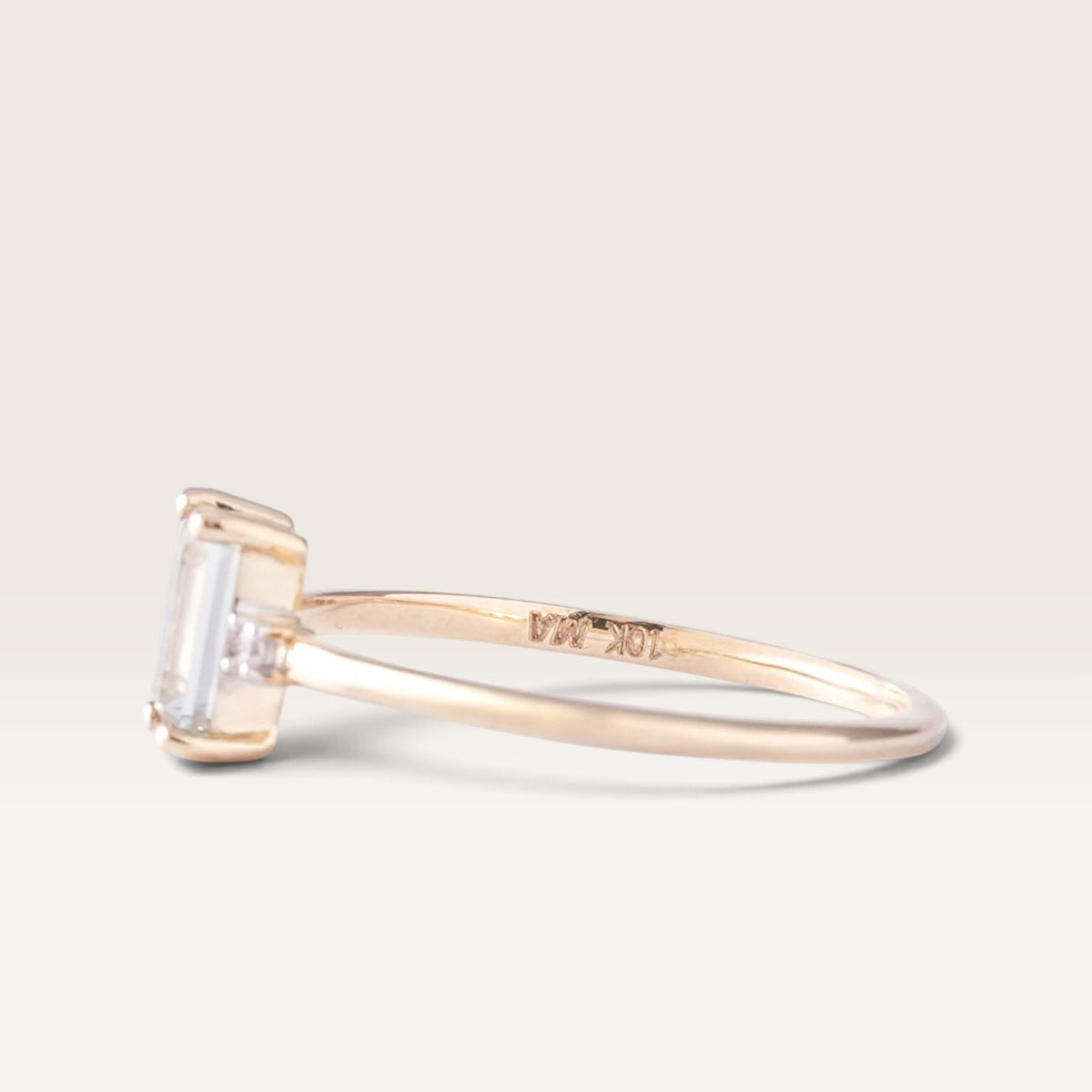Odette | Aquamarijn & Diamant Ring - Menina Amsterdam