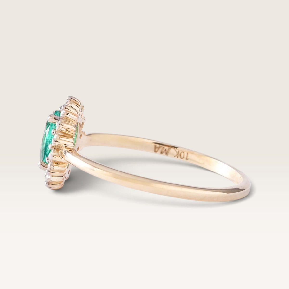 Holly | Columbiaans Smaragd & Diamant Ring - Menina Amsterdam