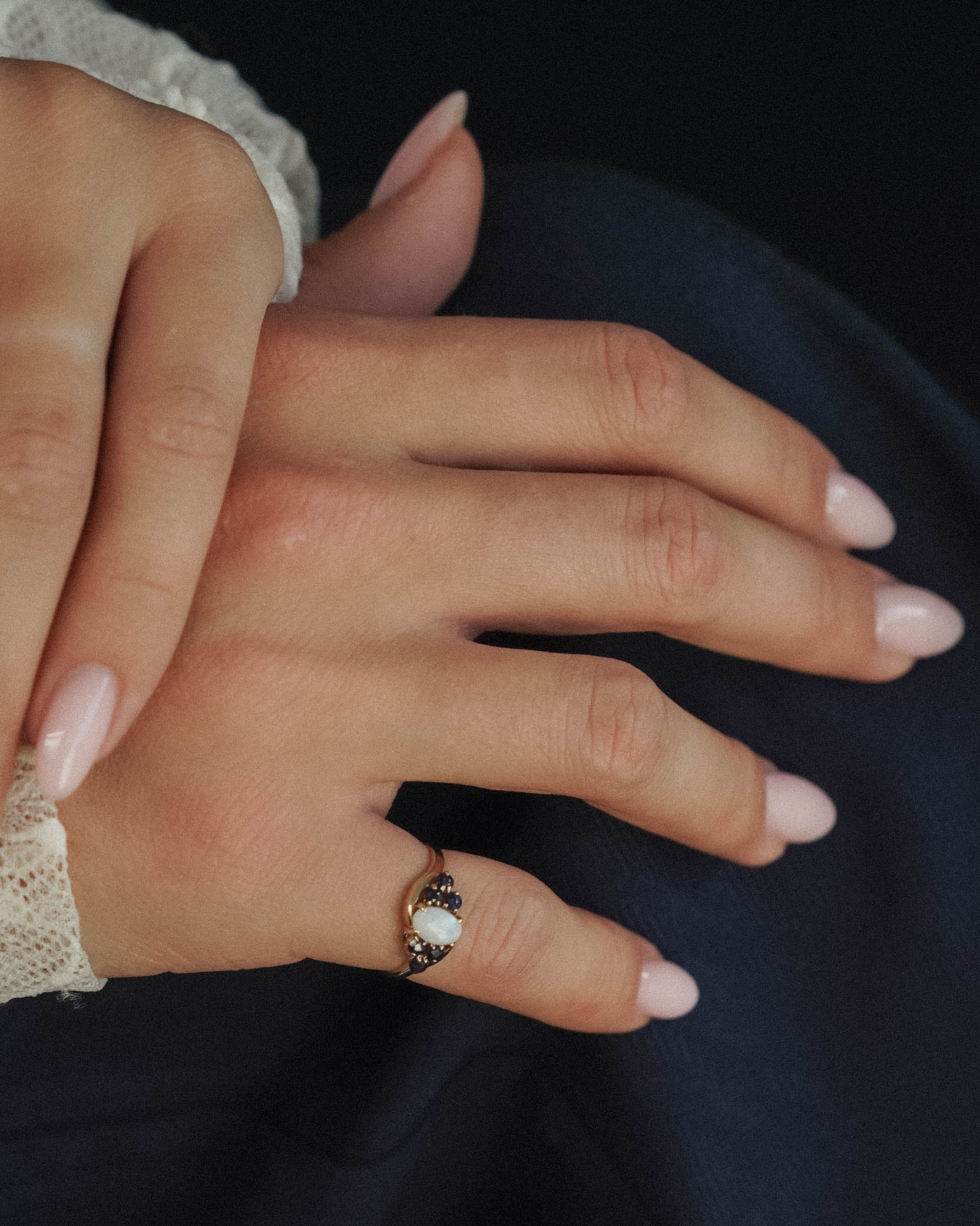 Elyora | Vintage Opaal & Saffier Dress Ring