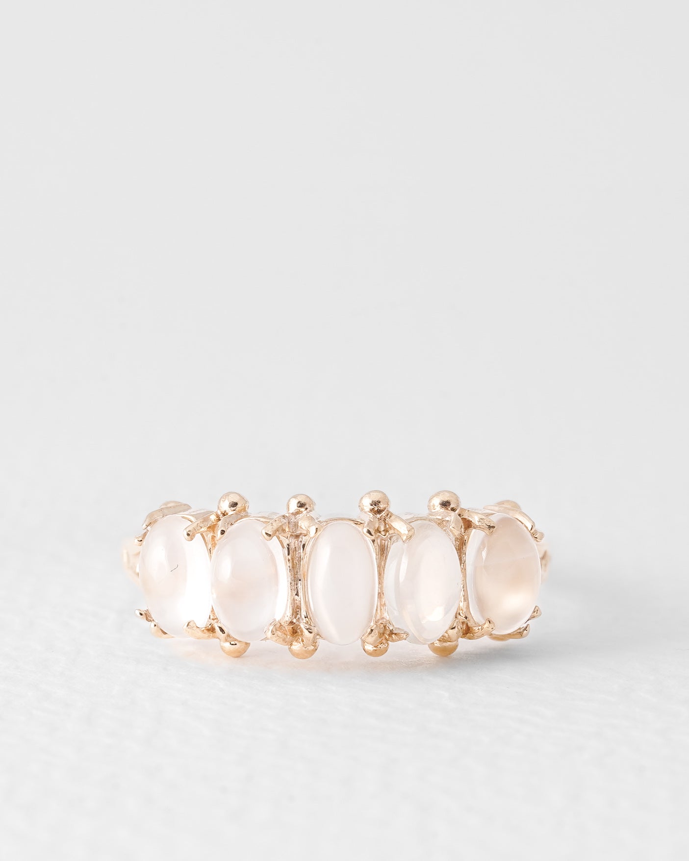 Elin | Vintage Maansteen Ring - Menina Amsterdam