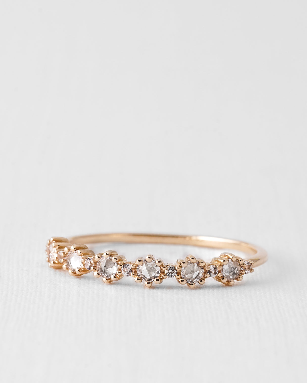 Calista | 14K Witte Saffier Pavé Ring