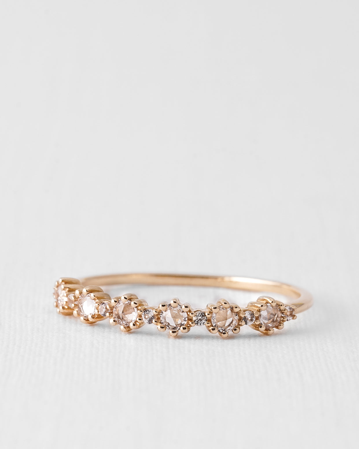 Calista | 14K Witte Saffier Pavé Ring