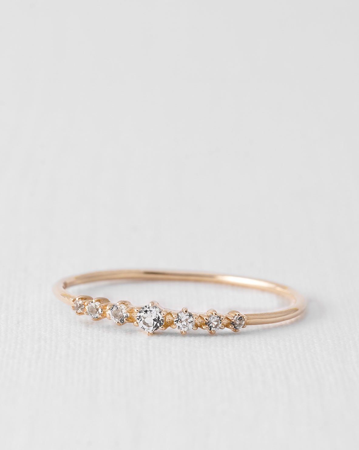 Celine | 14K Blauwe Topaas Stacking Ring