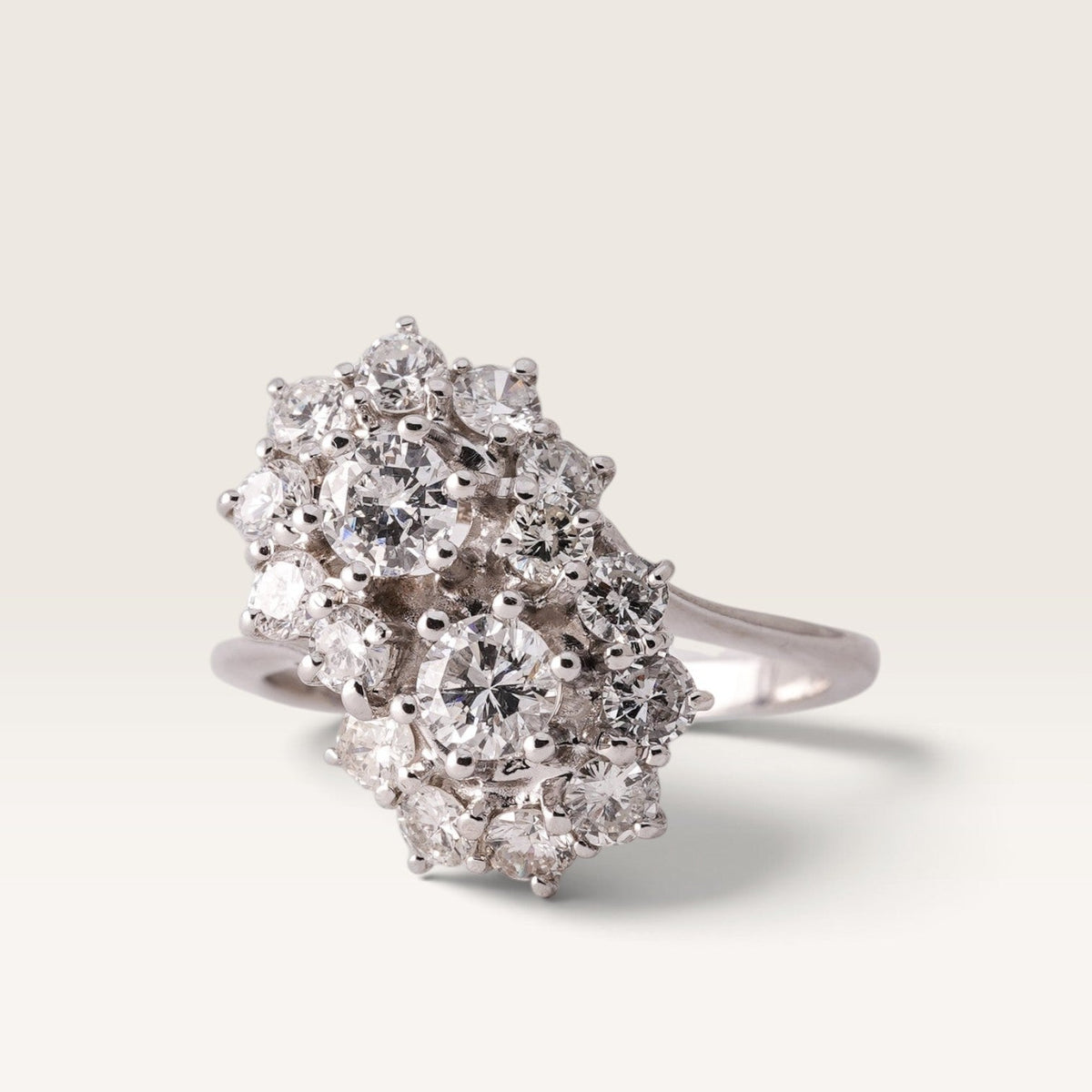 Elani | 18K Diamond Dress Ring - Menina Amsterdam