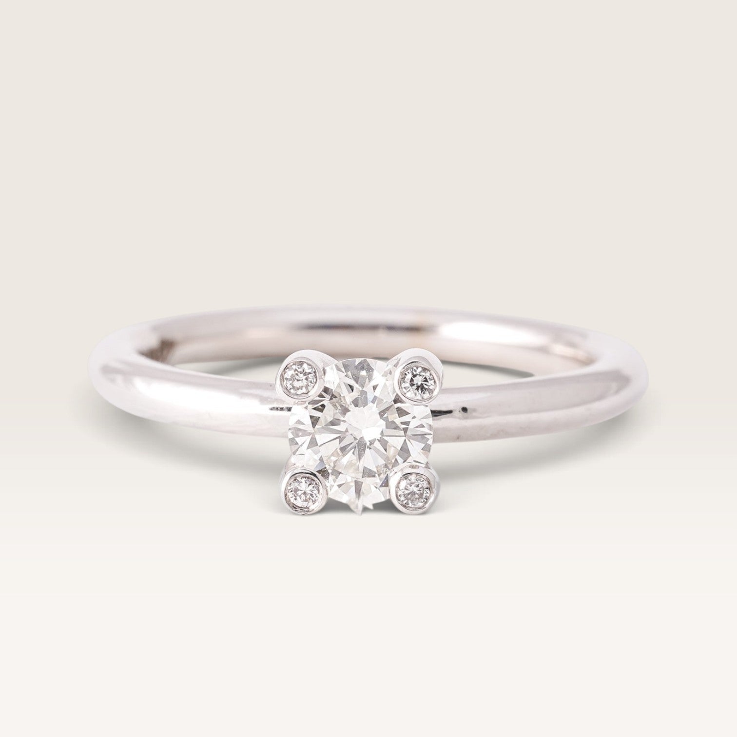 Elvira | 14K Diamant Solitair Ring - Menina Amsterdam