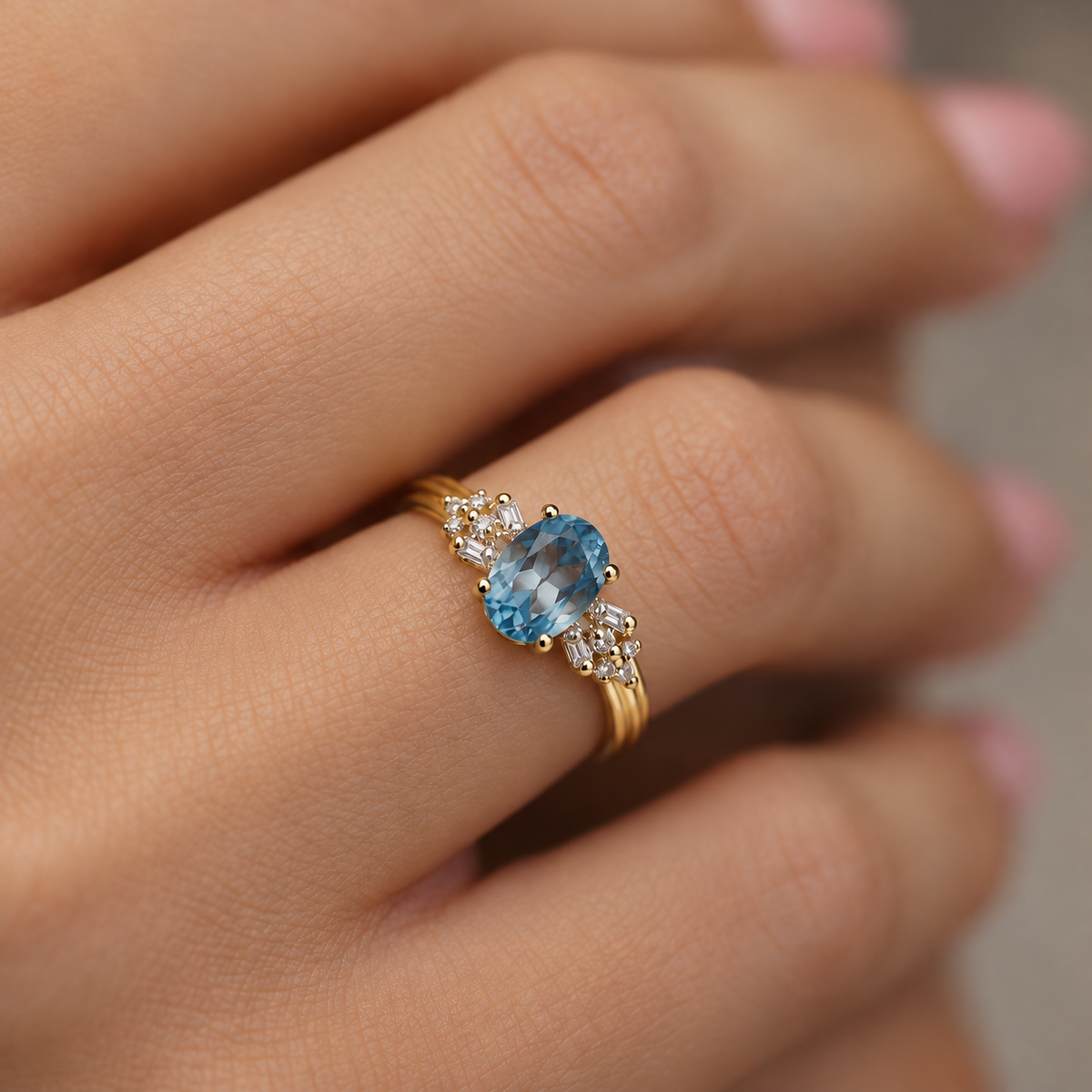 Celeste | Vintage Topaas en Diamant ring - Menina Amsterdam