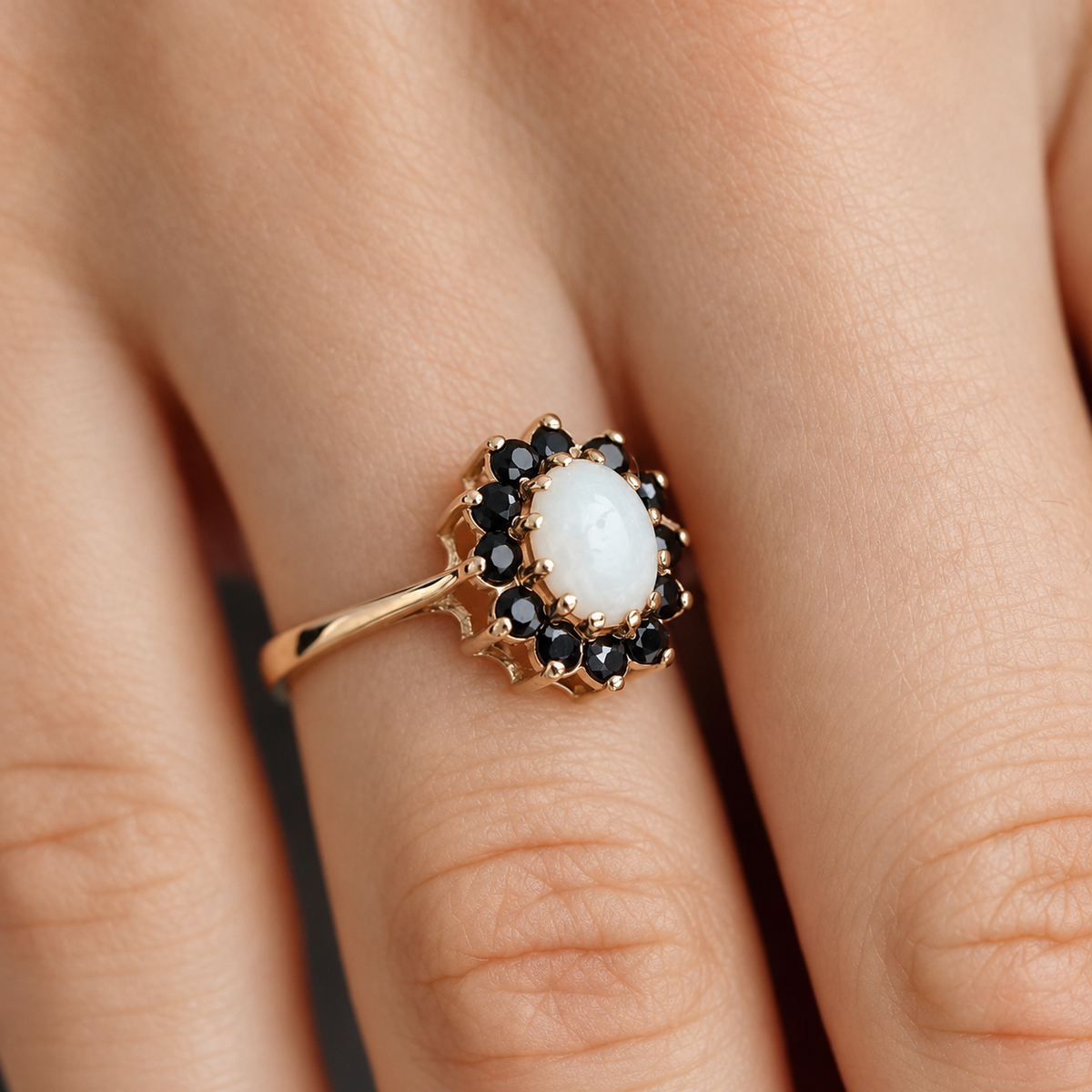 Katherina | Vintage Opaal en Saffier - Menina Amsterdam