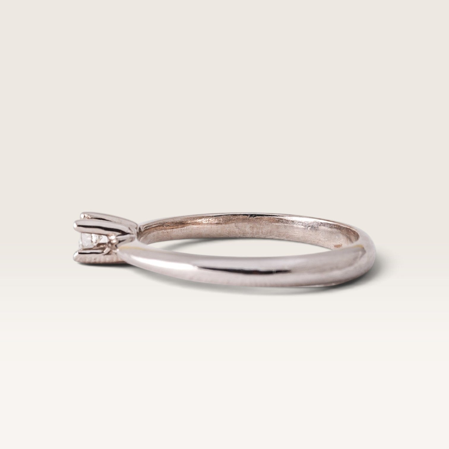 Lirius | 14K Diamant Solitair Ring - Menina Amsterdam