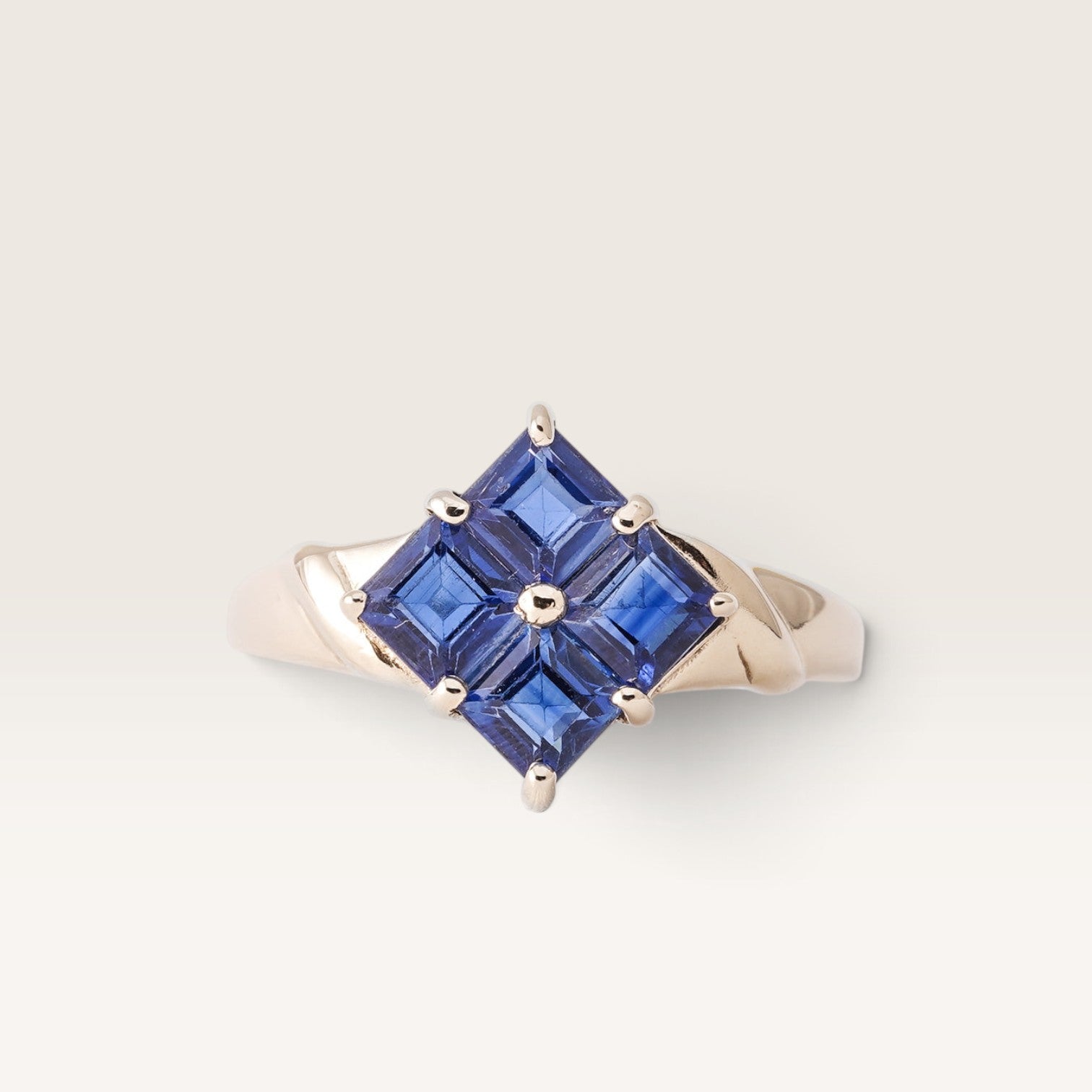 Nerida | Vintage Kyaniet Dress Ring - Menina Amsterdam