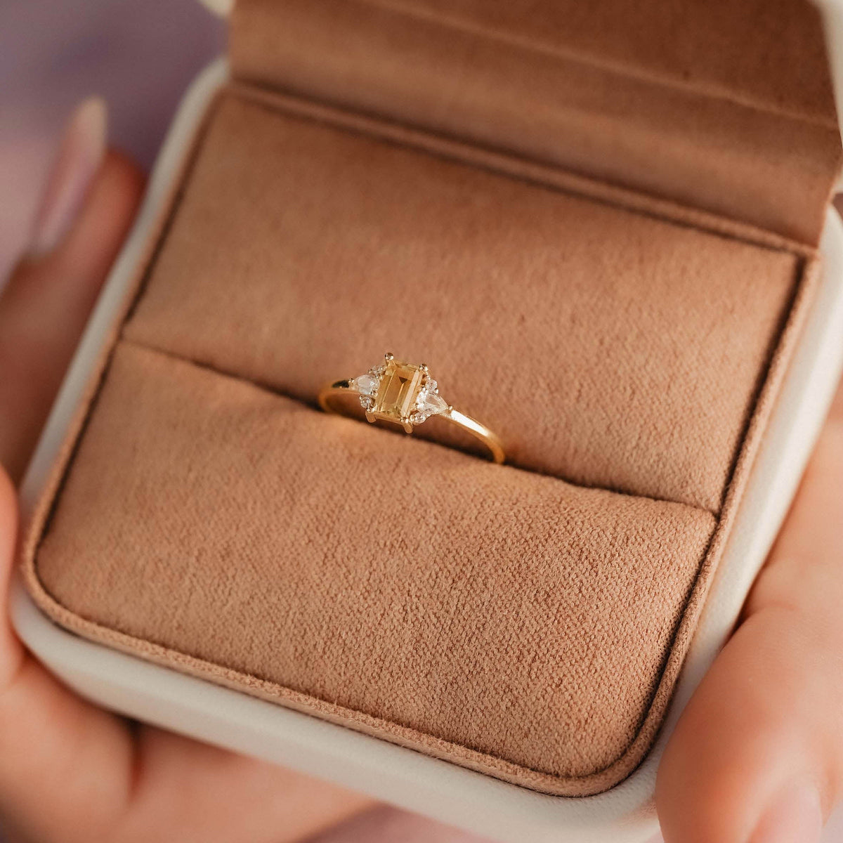 Noa | Citrien & Diamant Ring - Menina Amsterdam