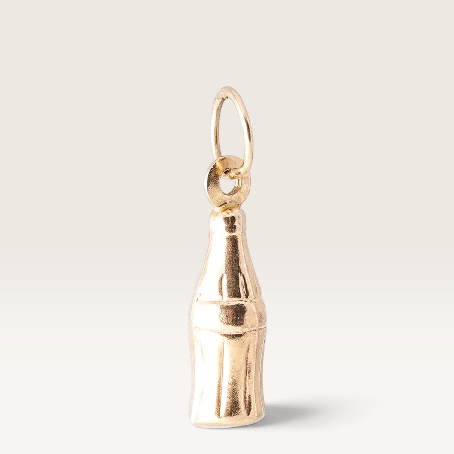 Bolly | Vintage Coca Cola Flesje Hanger - Menina Amsterdam