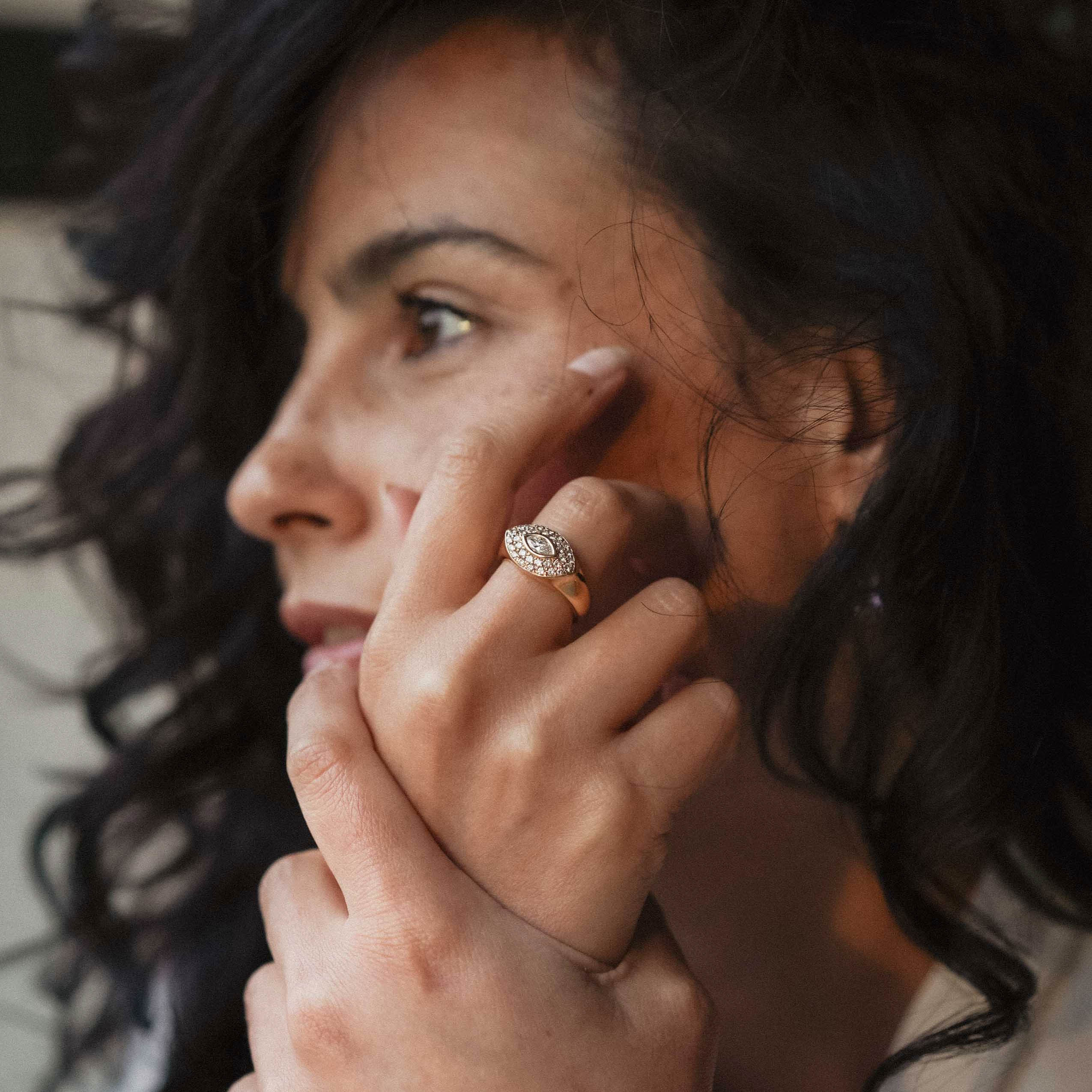 Eleonora | 18K Diamant Oog Ring - Menina Amsterdam