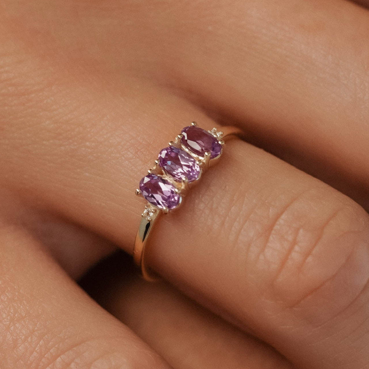 Julie | Triple Amethist & Diamant Ring - Menina Amsterdam