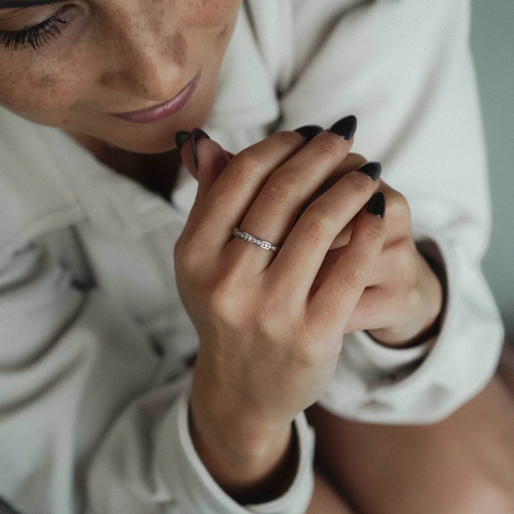 Lirie | 14K Diamond Half Eternity Ring - Menina Amsterdam