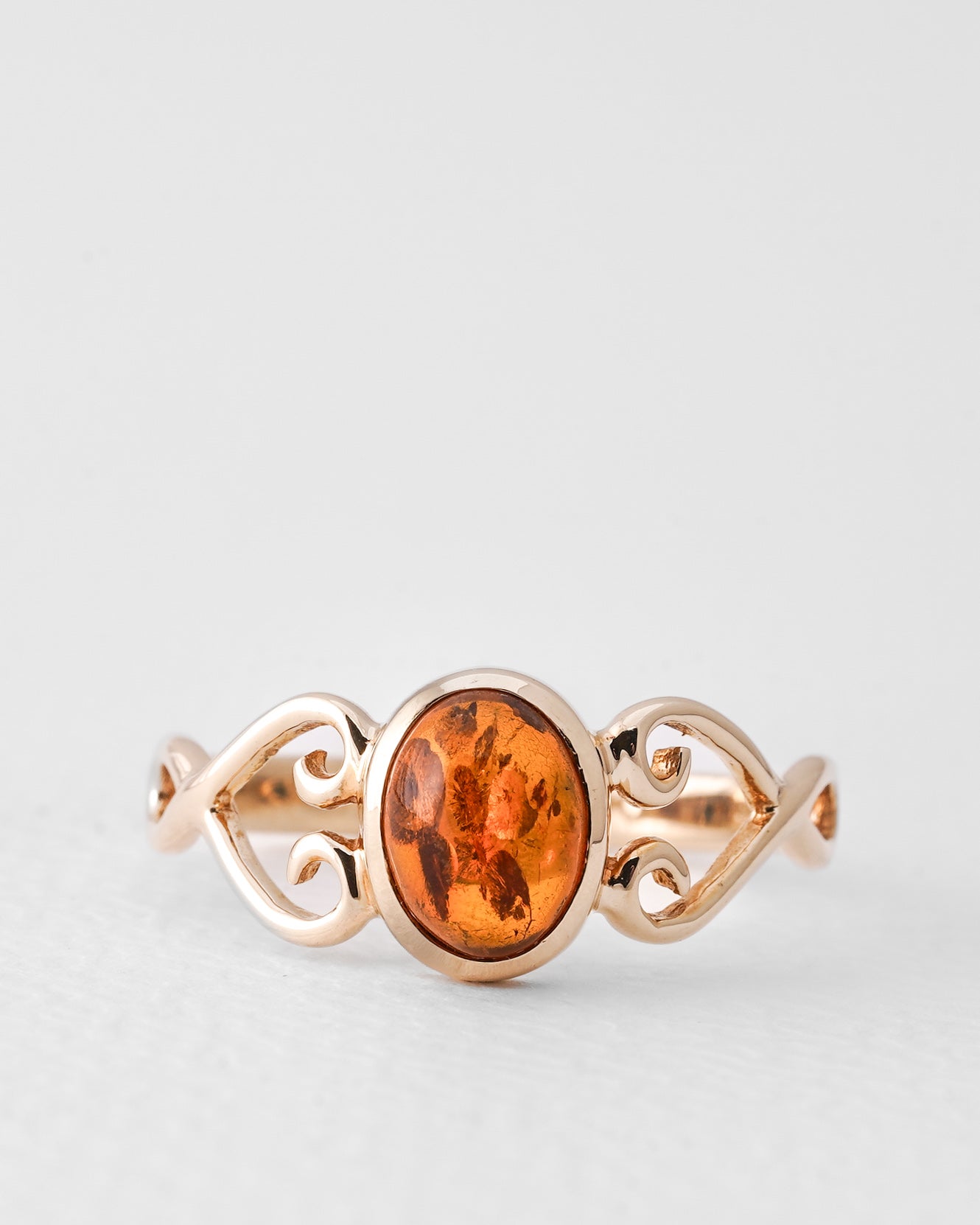 Selene | Vintage Amber Solitaire Ring