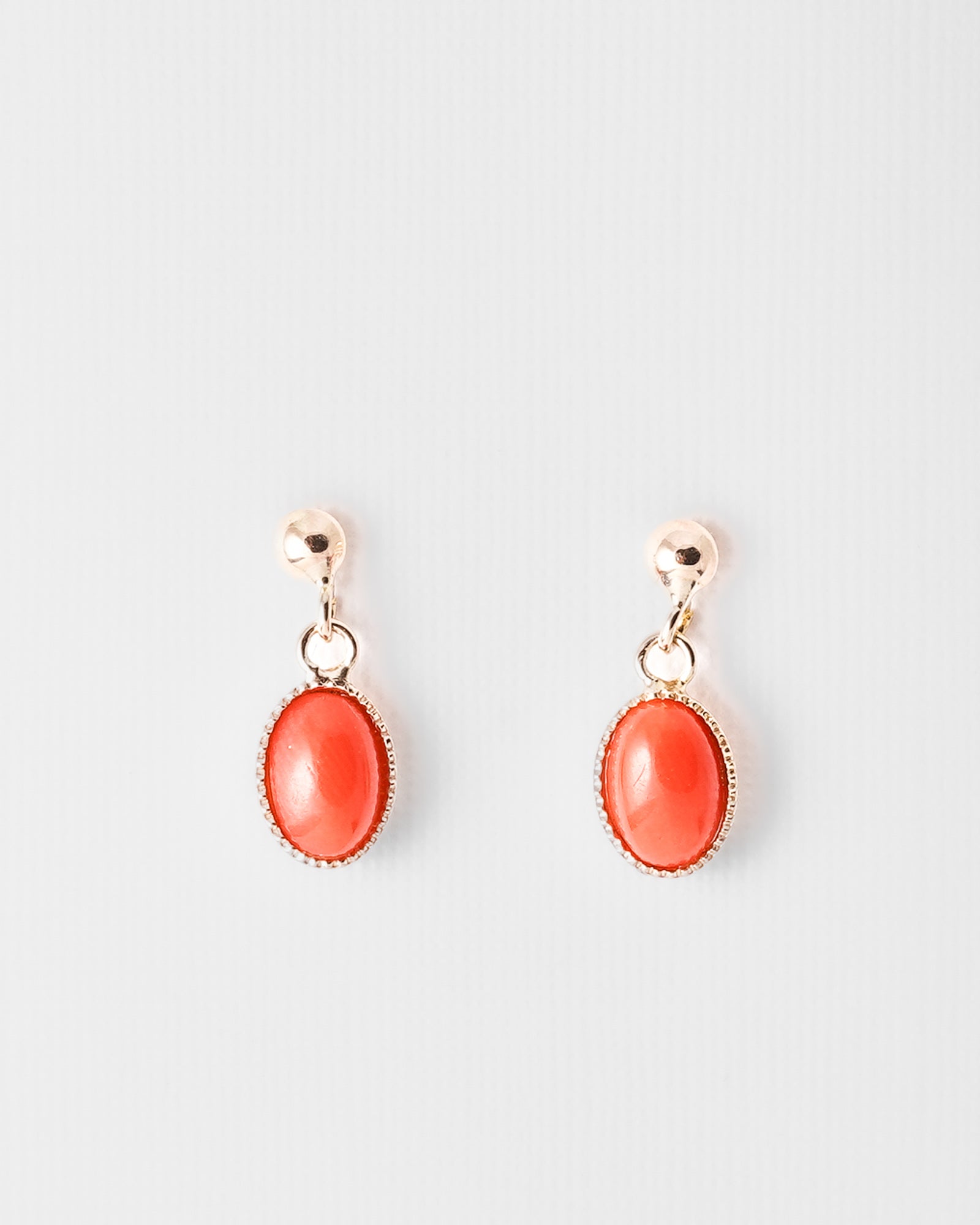 Lina | Vintage Coral Earrings