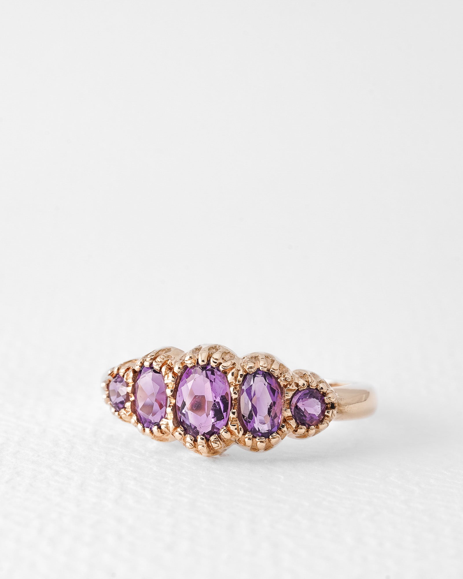 Kimmelien | Vintage Amethyst Ring