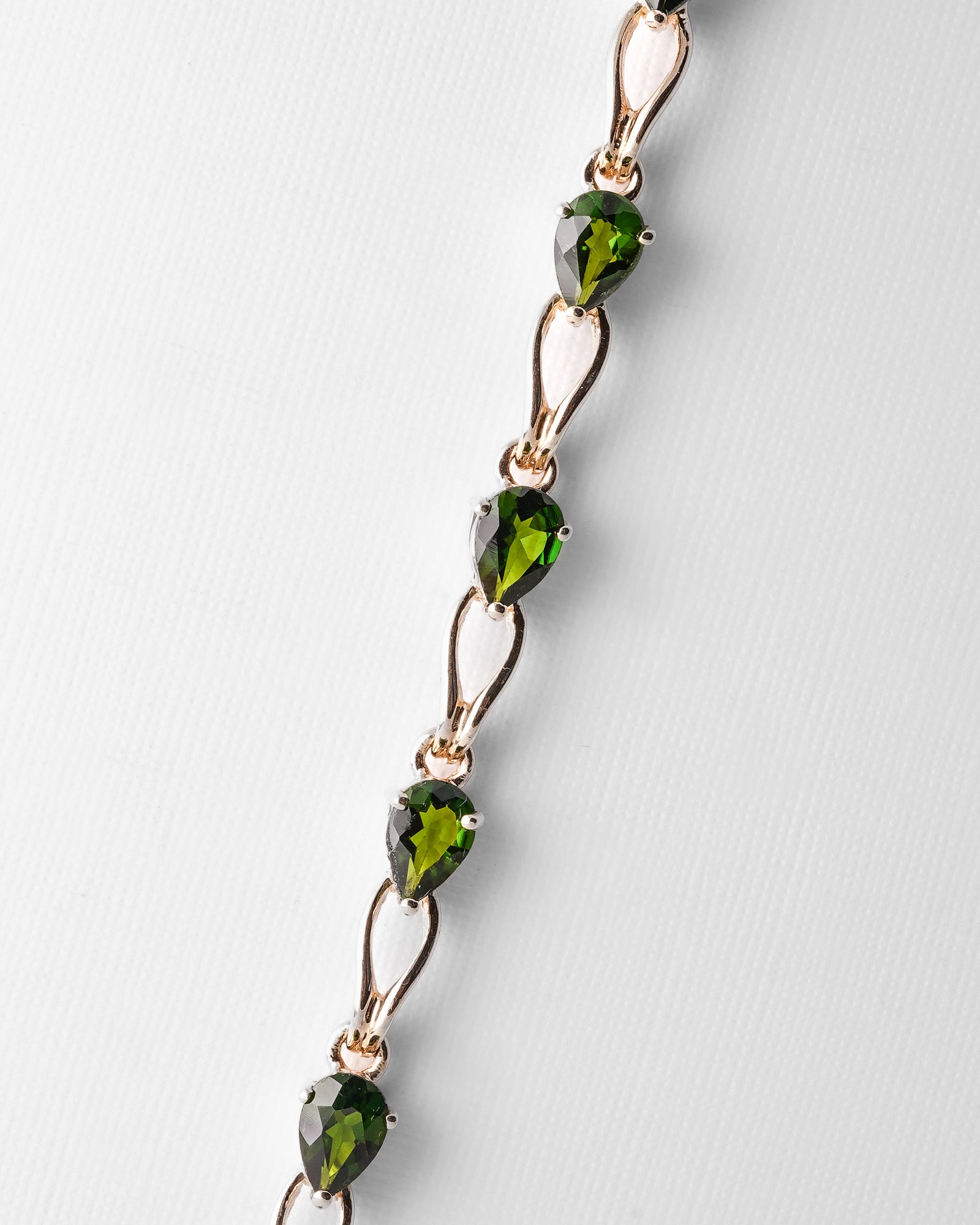 Iris | Vintage Diopsite Bracelet