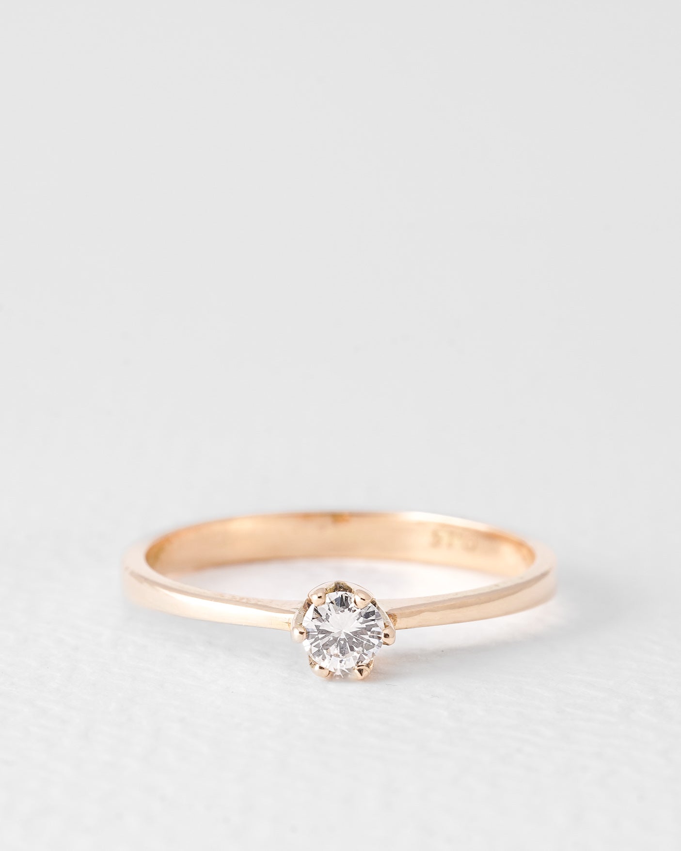 Paulien | 14K Yellow Gold Brilliant (0.26ct) Promise Ring