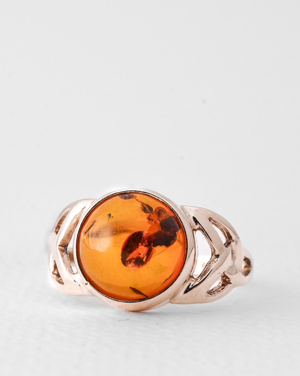 Helena | Vintage Amber Solitaire Ring