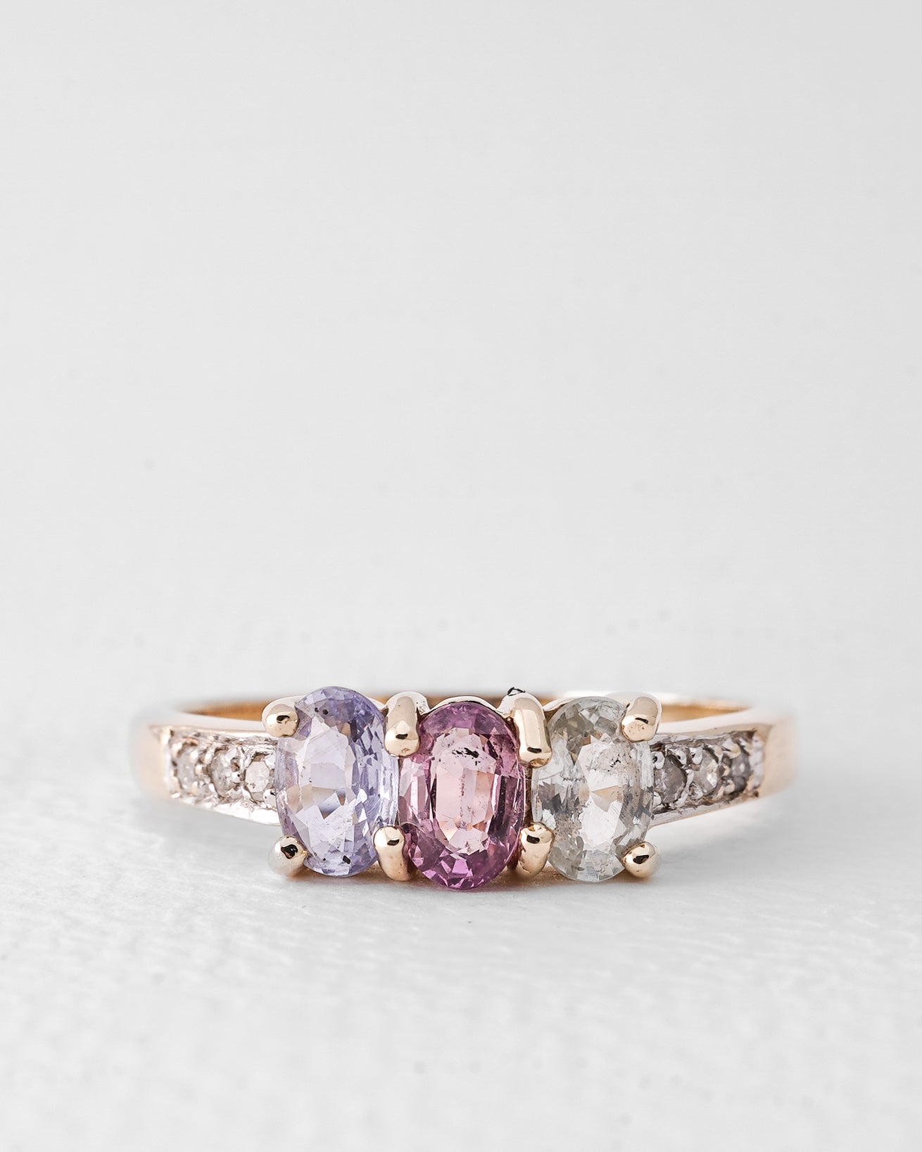 Mathilde | Vintage Meerkleurig Saffier & Diamant Driesteen Ring