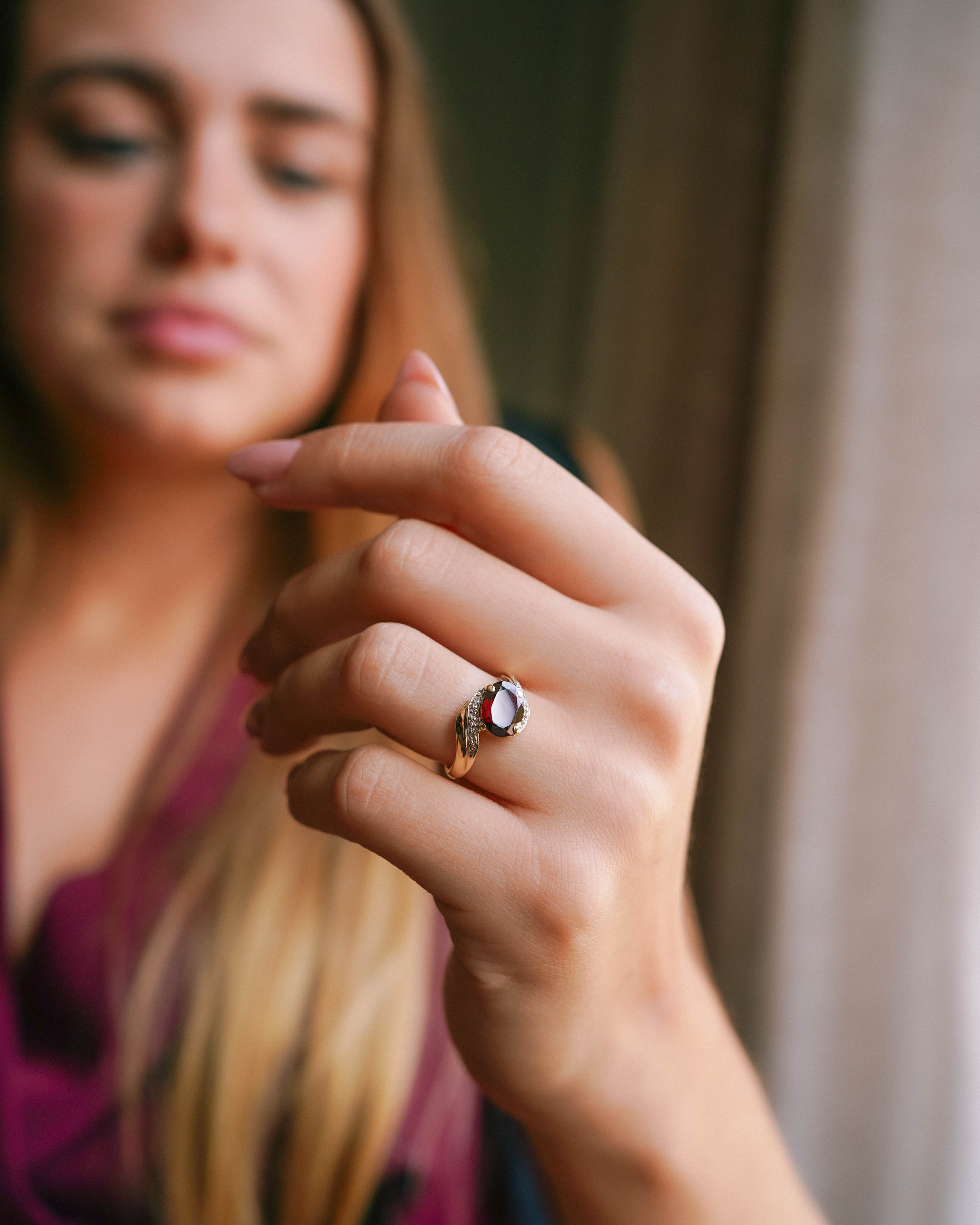 Isadora | Vintage Granaat & Diamant Cluster Ring