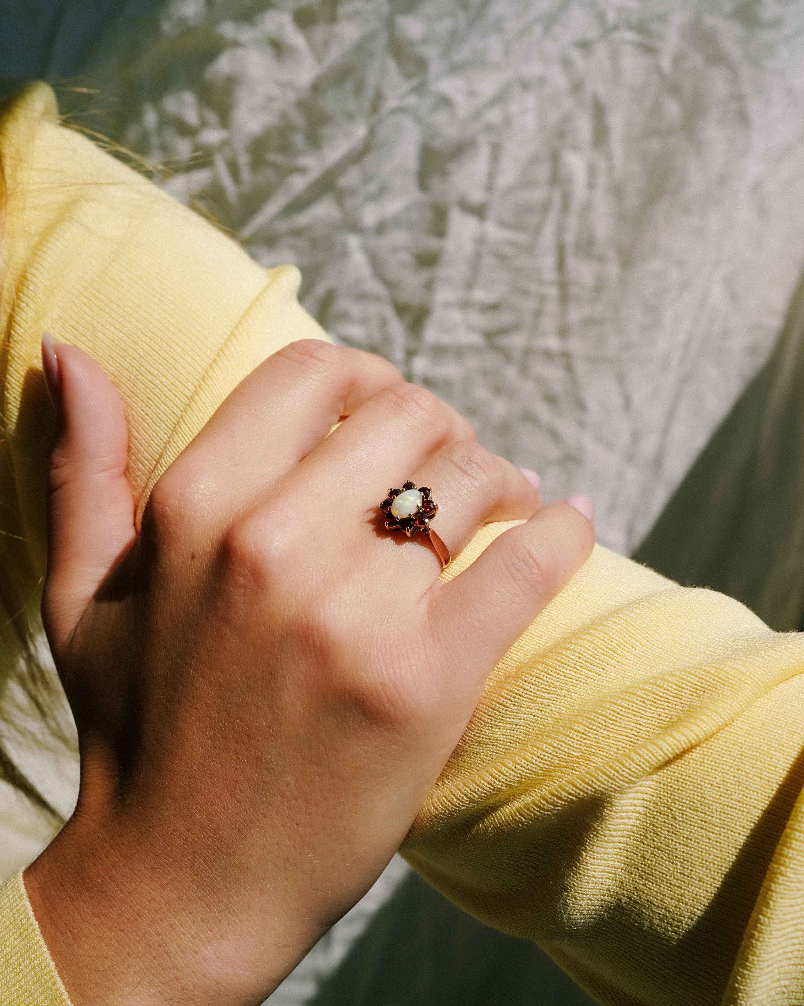 Alarisse | Vintage Opal & Garnet Halo Ring