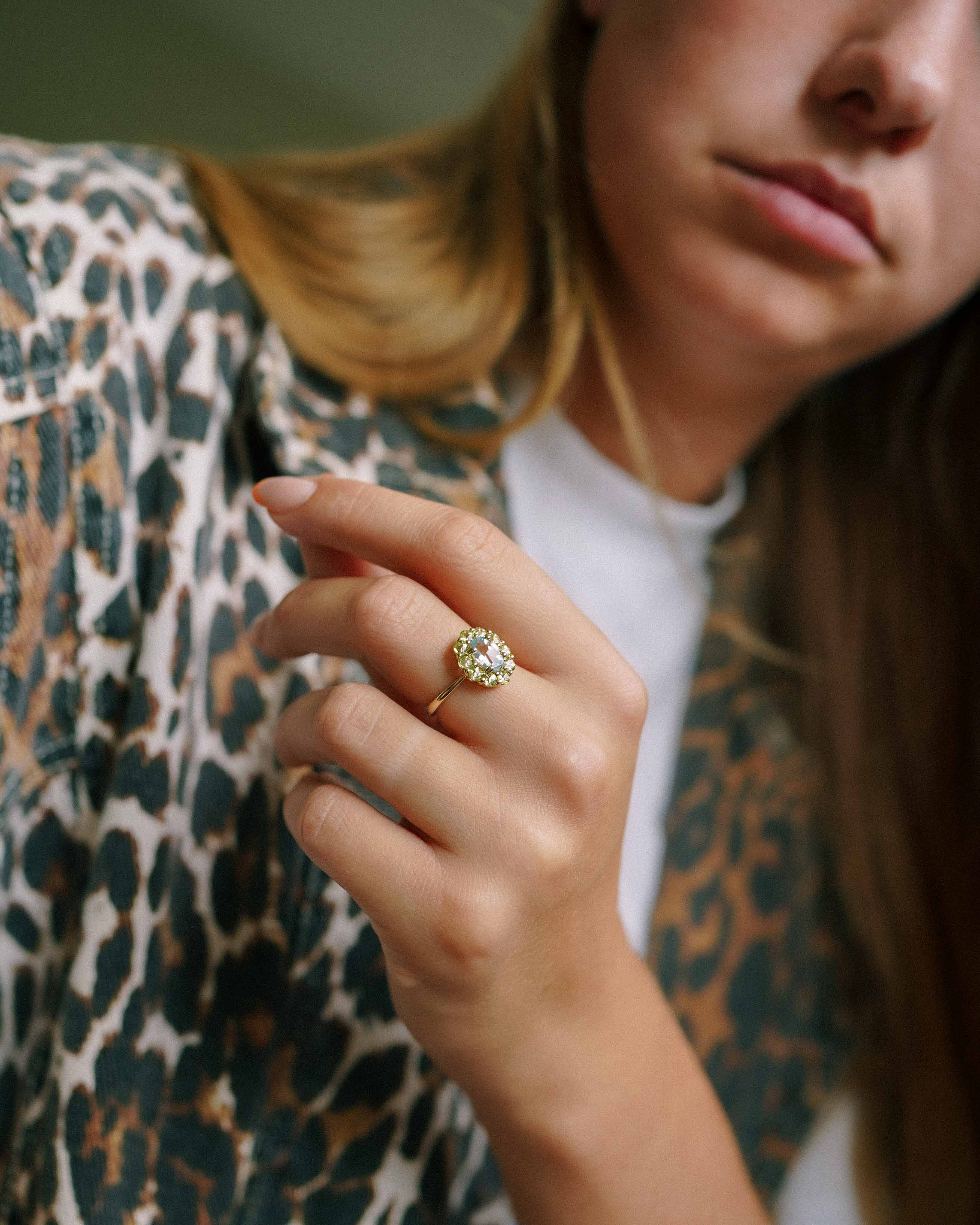 Nela | Vintage Topaz & Peridote Cluster Ring