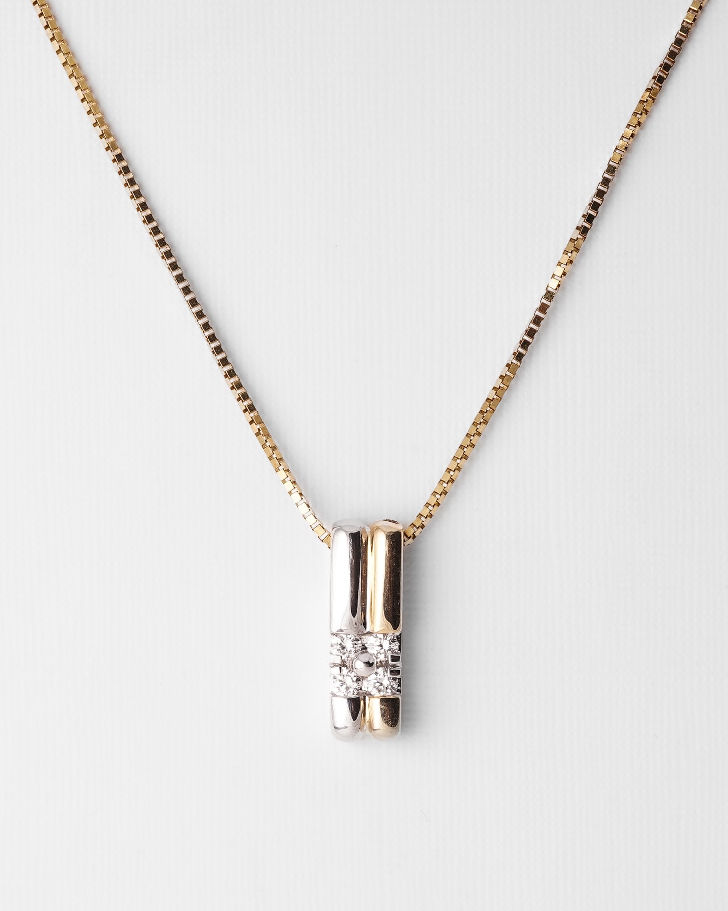Vivienne | 14K White & Yellow Gold Diamonds (0.17ct) Pendant