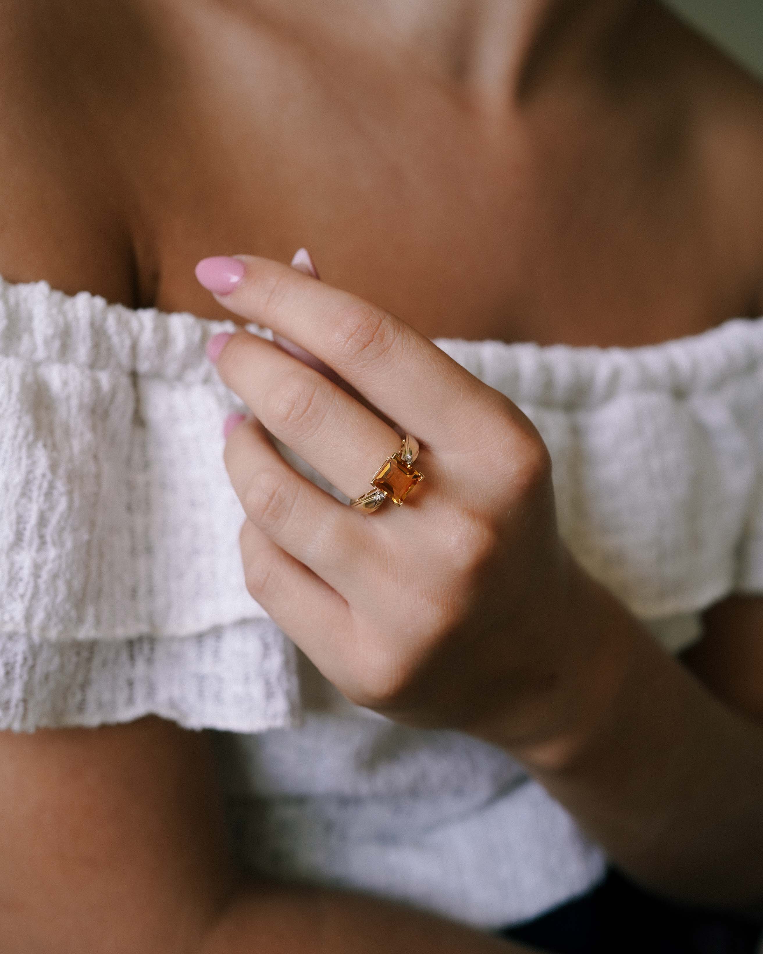 Daya | Vintage Two Toned Citrine & Diamond Ring