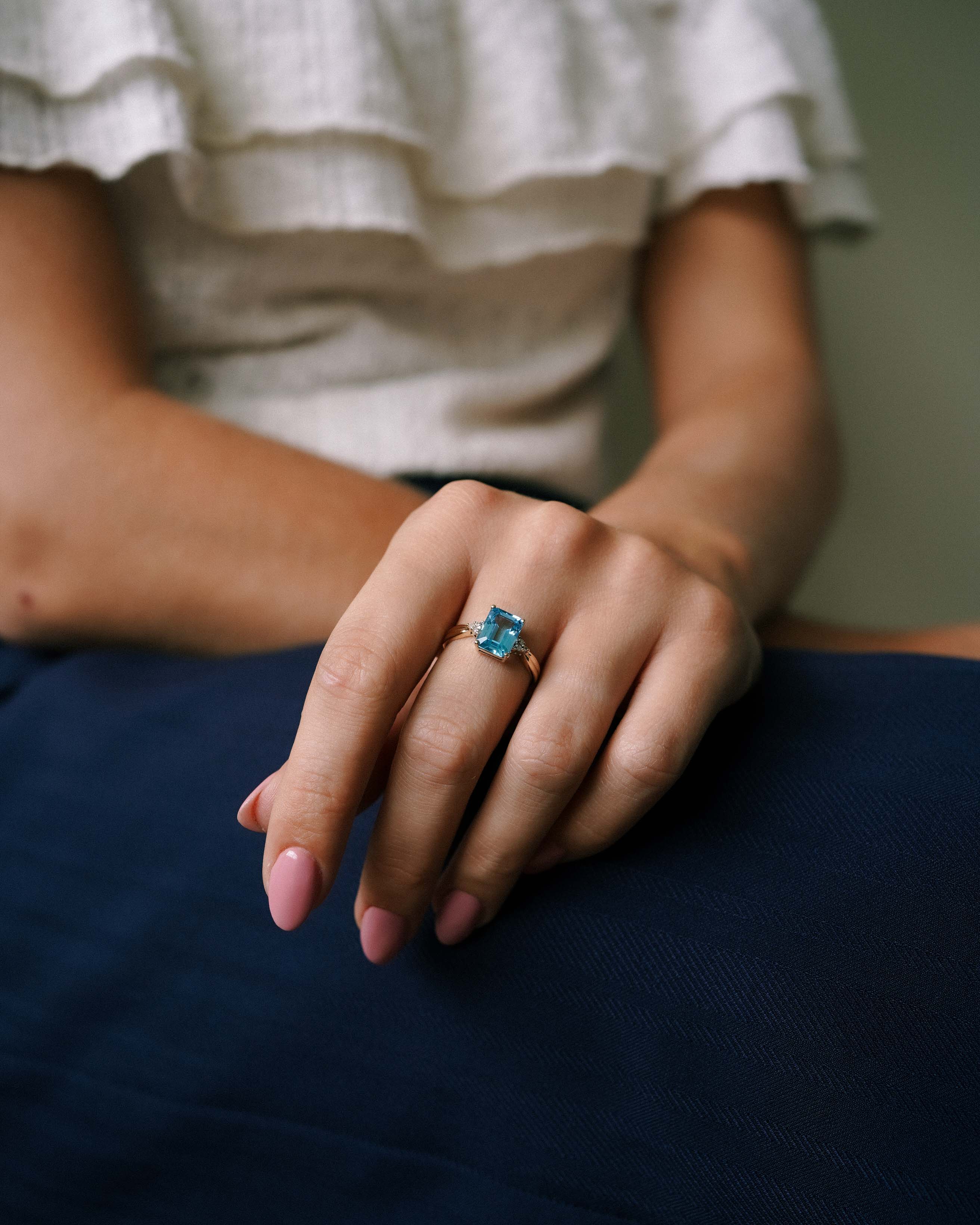 Elua | Vintage Blue Topaz & Diamond Ring