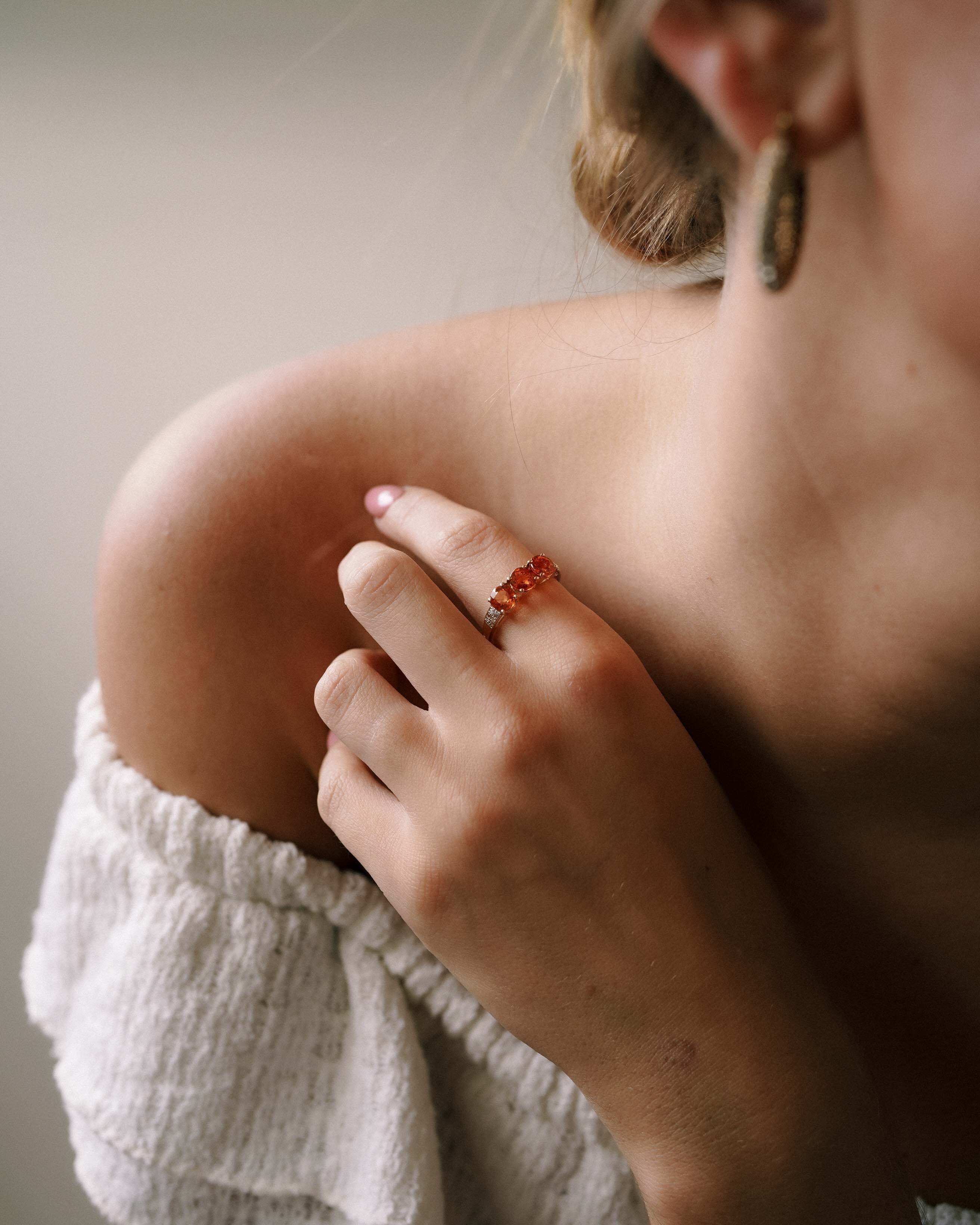 Amé | Vintage Orange Sapphire & Diamond Ring