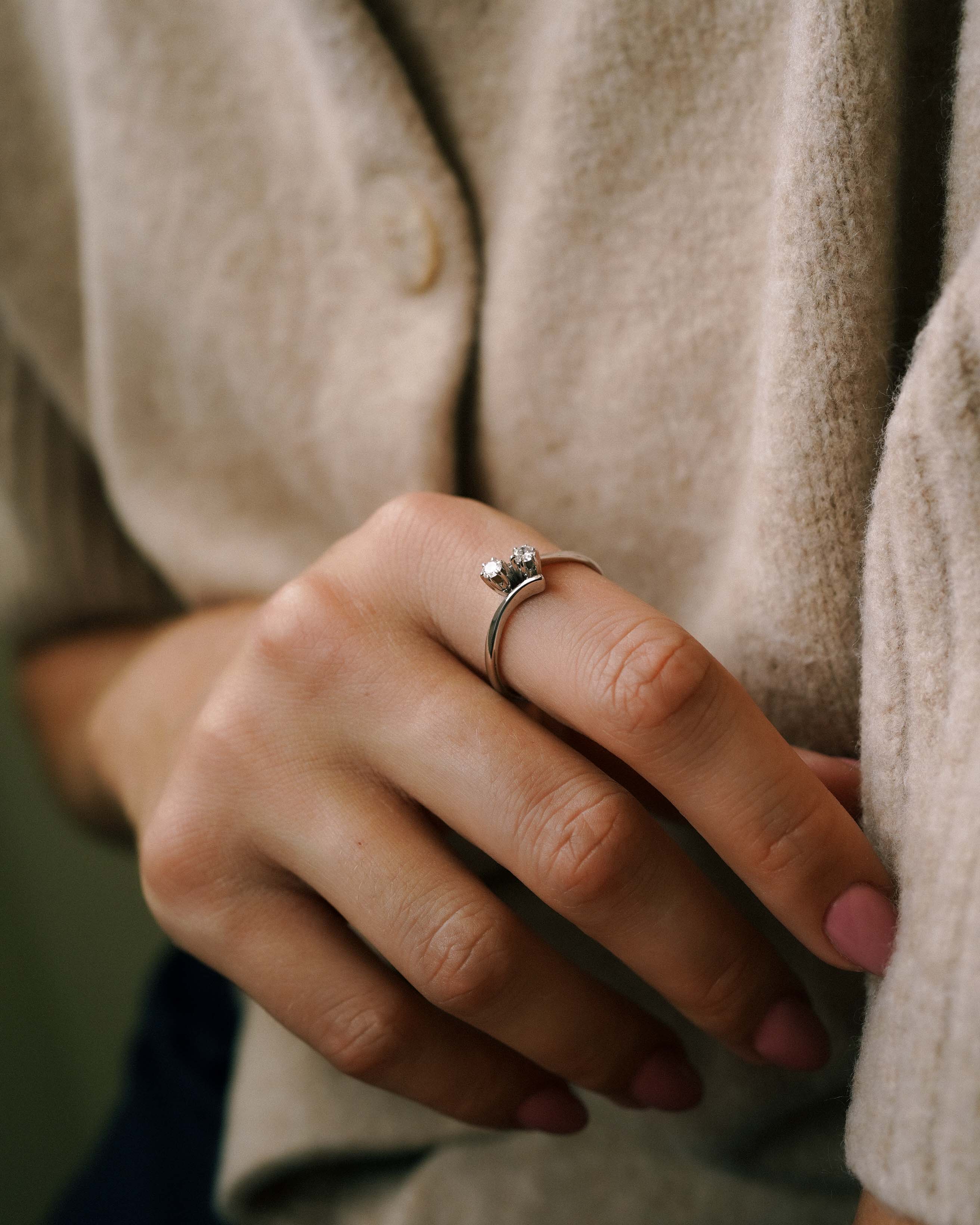 Maria | 14K White Gold Brilliant (0.2ct) Dress Ring