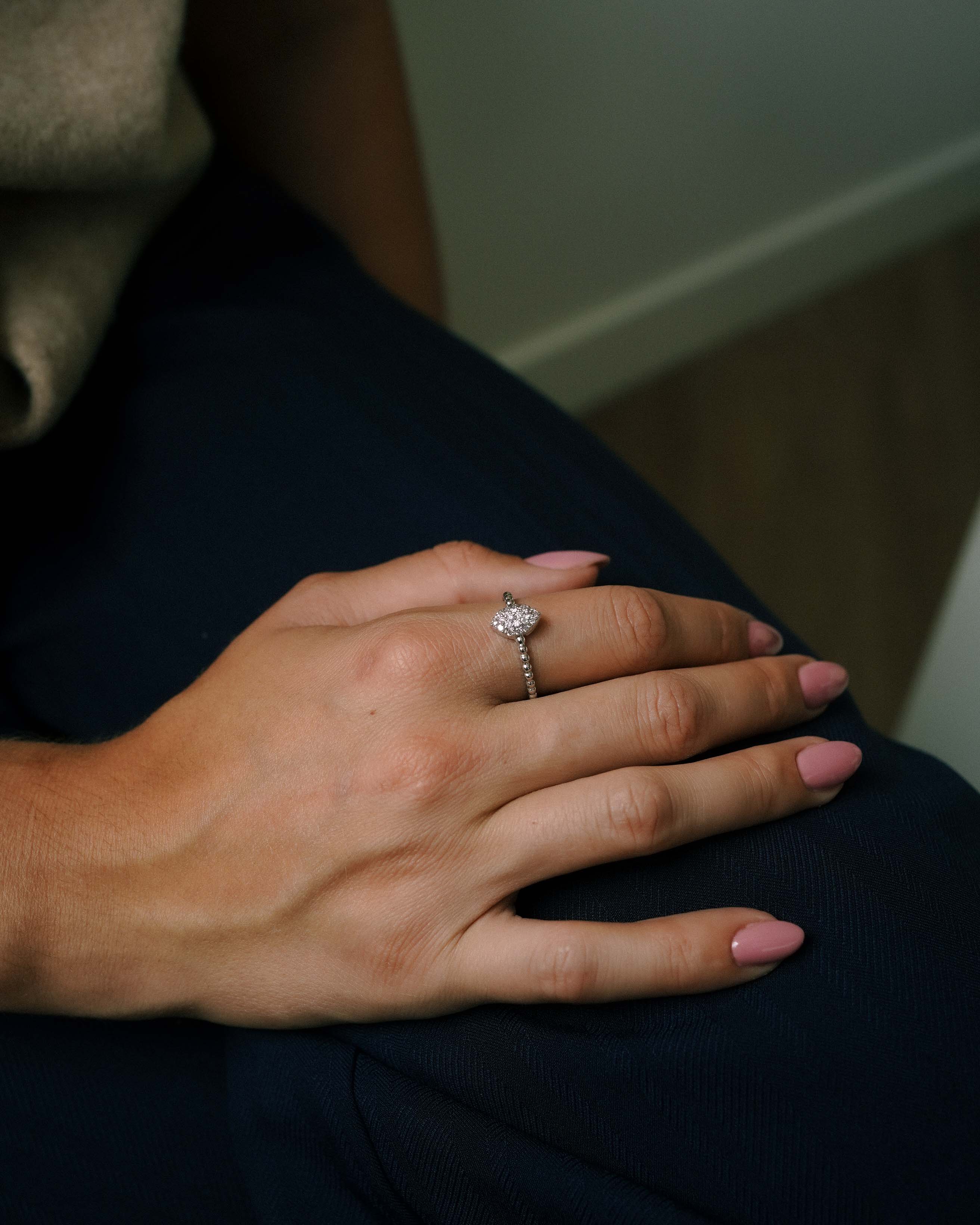Noelle | 14K White Gold Brilliant (0.23ct) Promise Ring