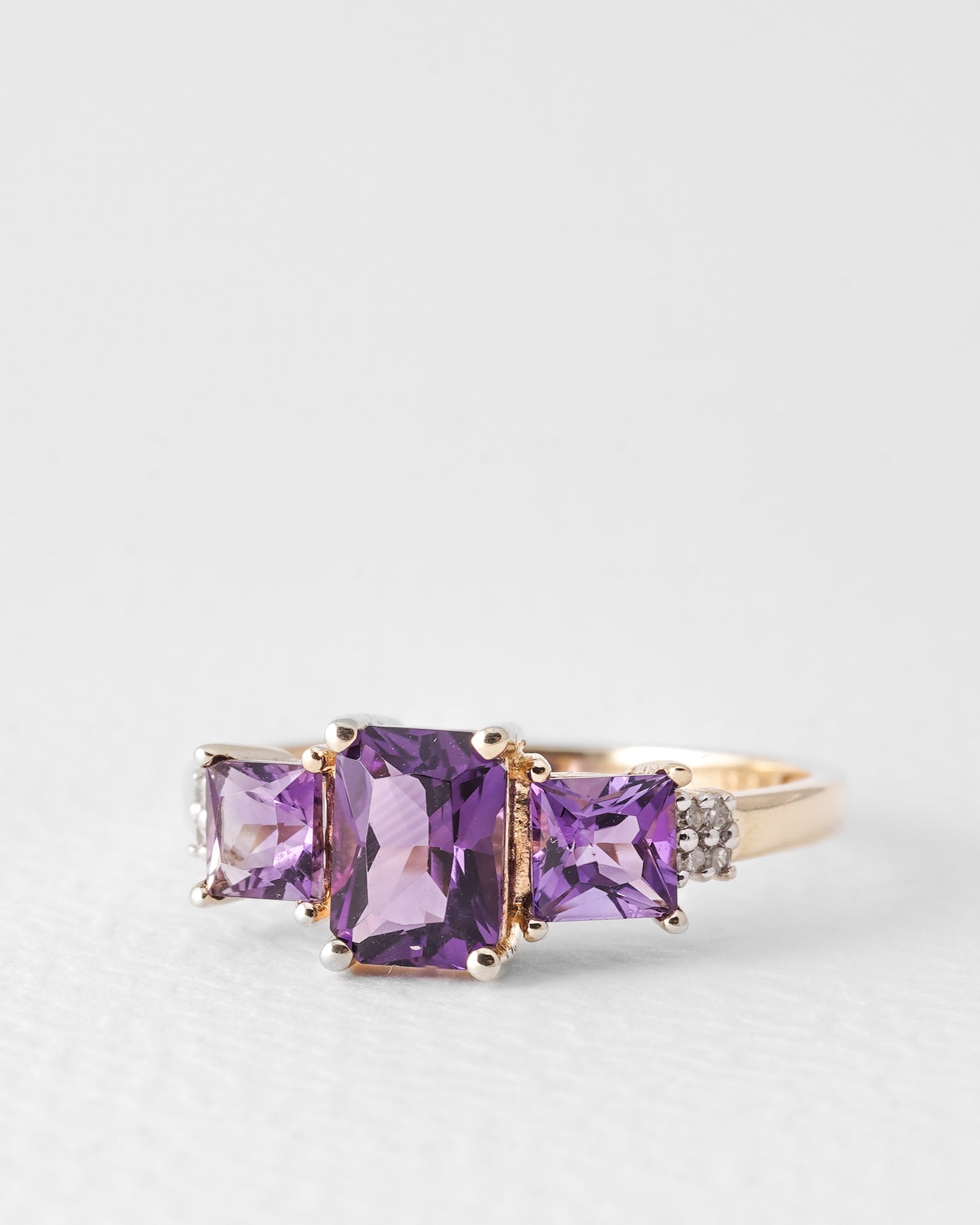 Feya | Vintage Amethyst & Diamond Ring