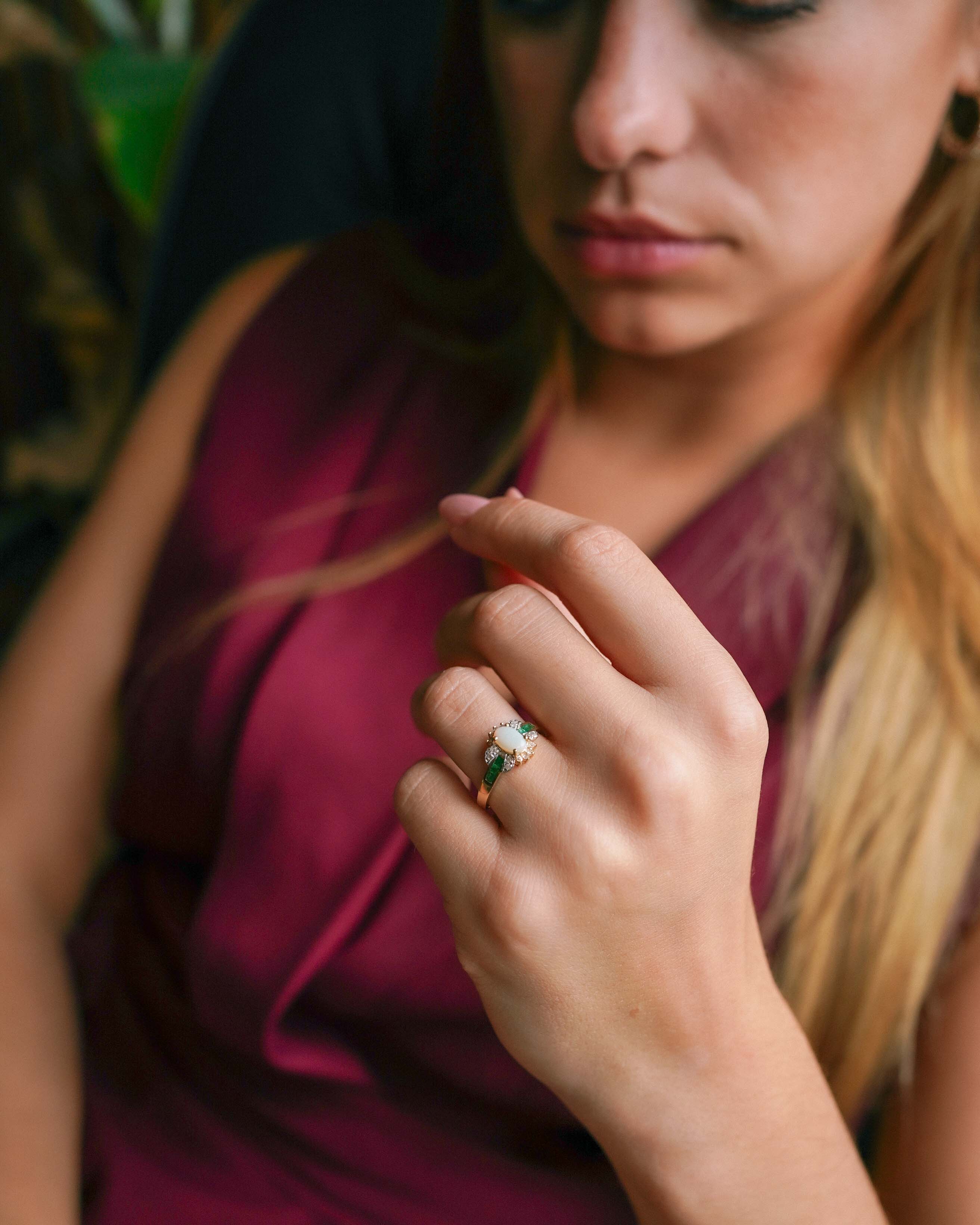 Selene | Vintage Opaal, Smaragd & Diamant Dress Ring