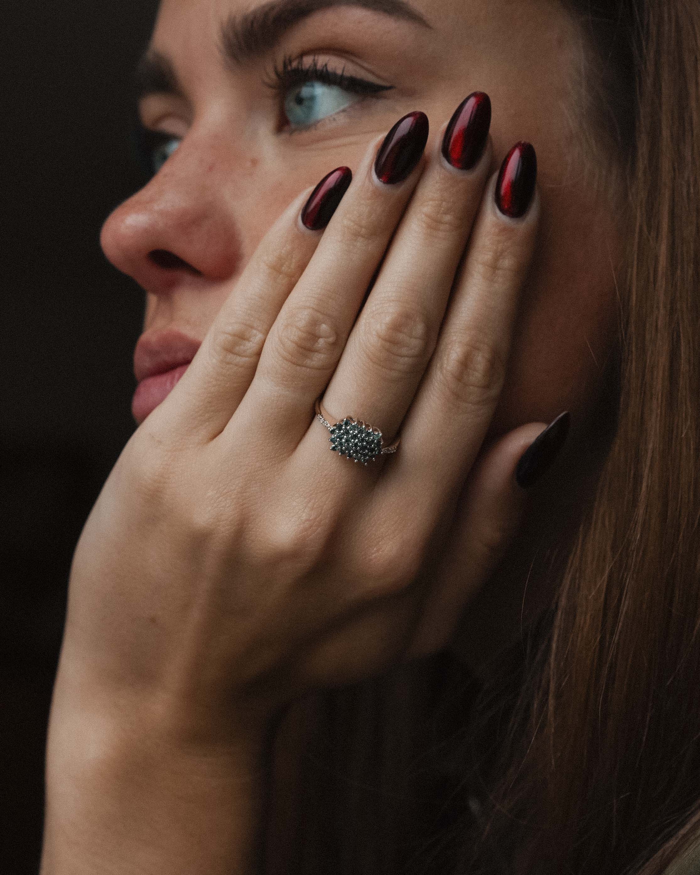 Myreth | Vintage Blauwe & Witte Diamant Cluster Ring