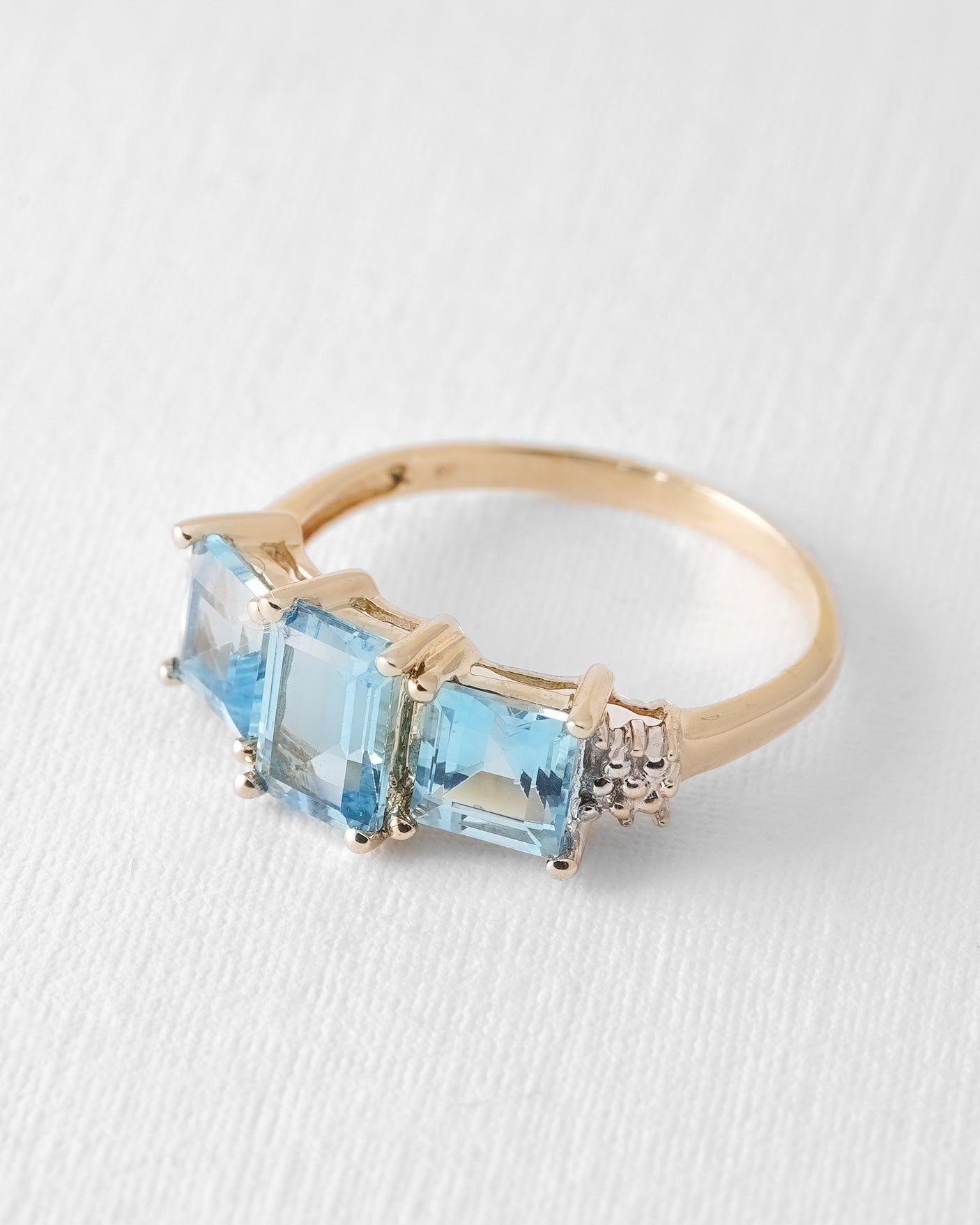 (05-03) Valentina | Vintage Topaas & Diamant Ring - Menina Amsterdam