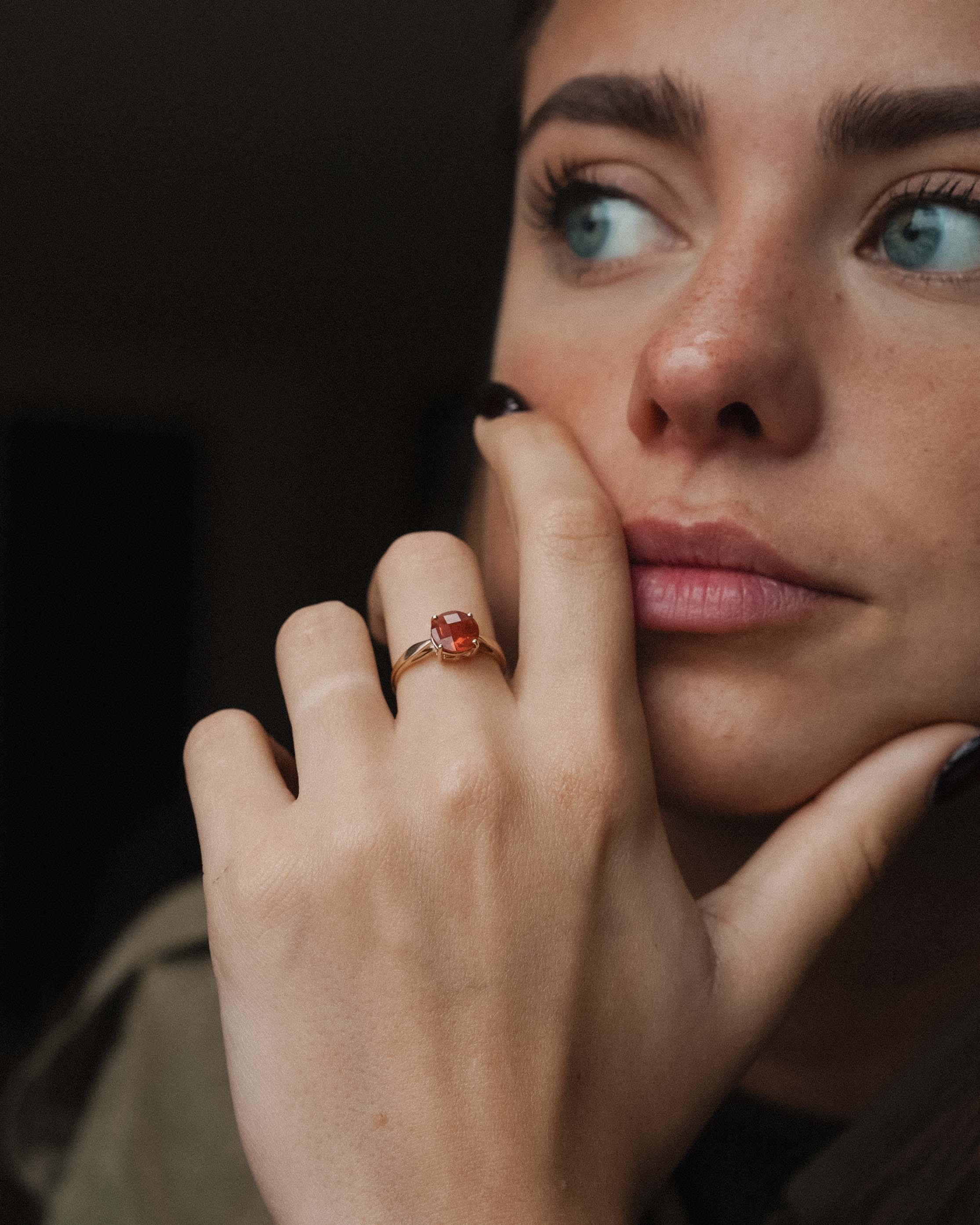 Perseya | Vintage Topaas Solitaire Ring